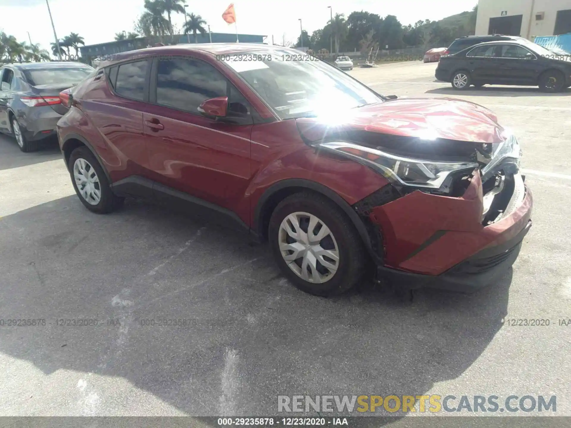 1 Photograph of a damaged car NMTKHMBXXKR087732 TOYOTA C-HR 2019