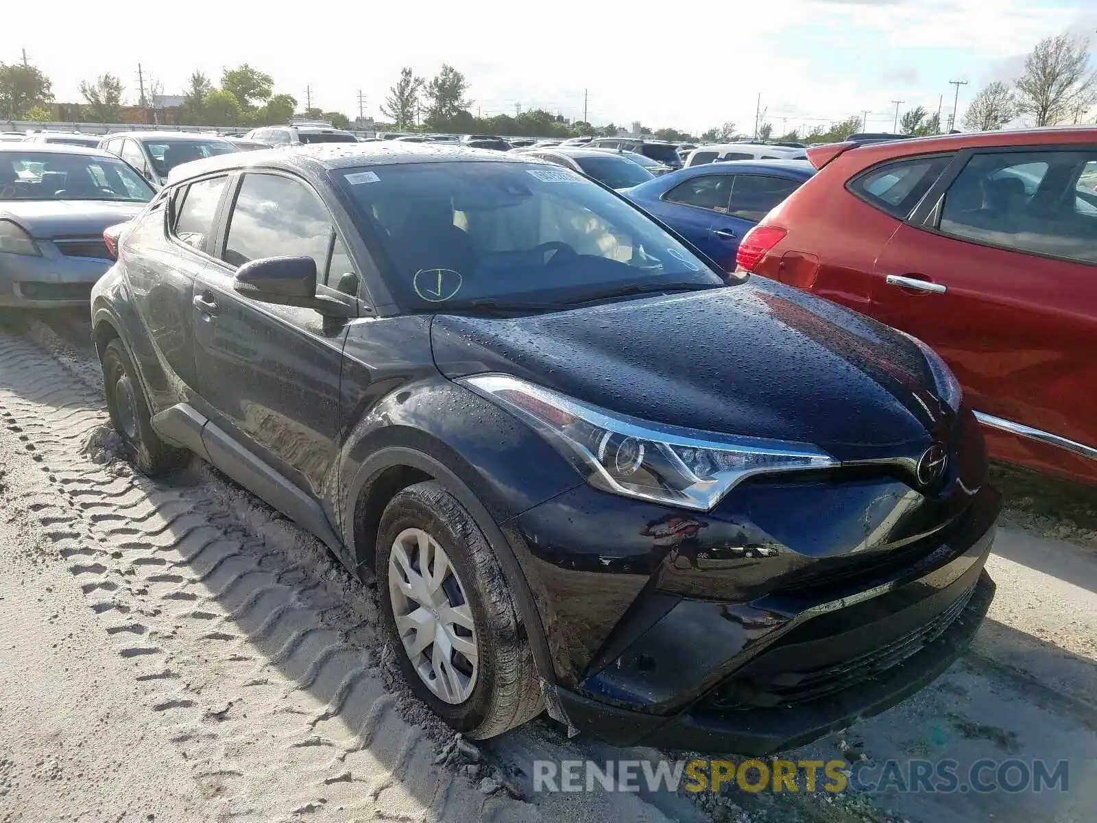 1 Photograph of a damaged car NMTKHMBXXKR090923 TOYOTA C-HR 2019