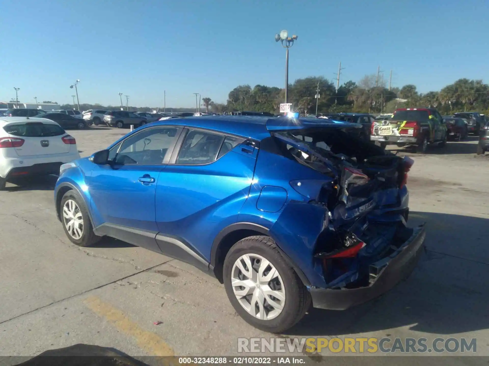 3 Photograph of a damaged car NMTKHMBXXKR098052 TOYOTA C-HR 2019