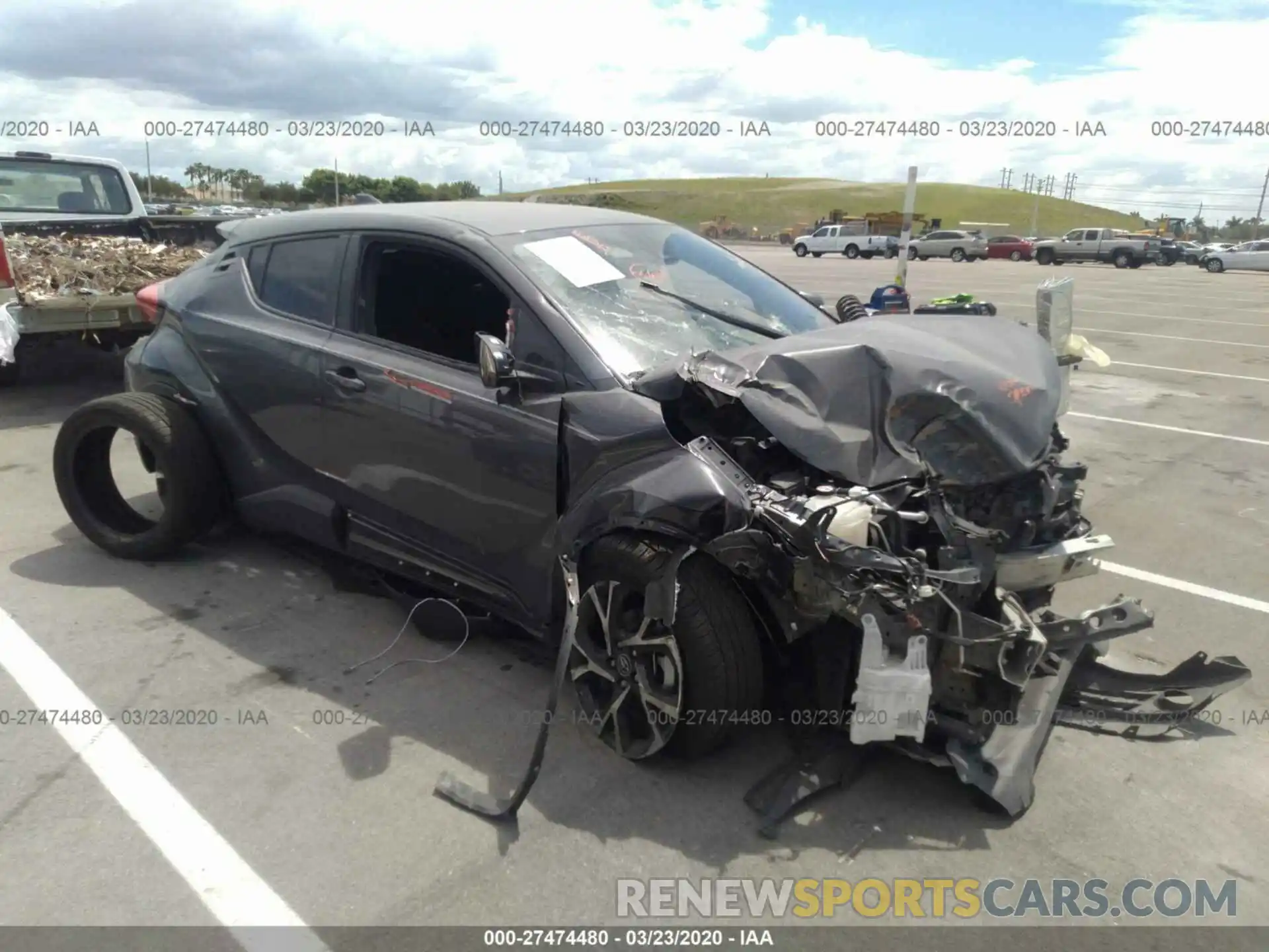 1 Photograph of a damaged car NMTKHMBXXKR099248 TOYOTA C-HR 2019