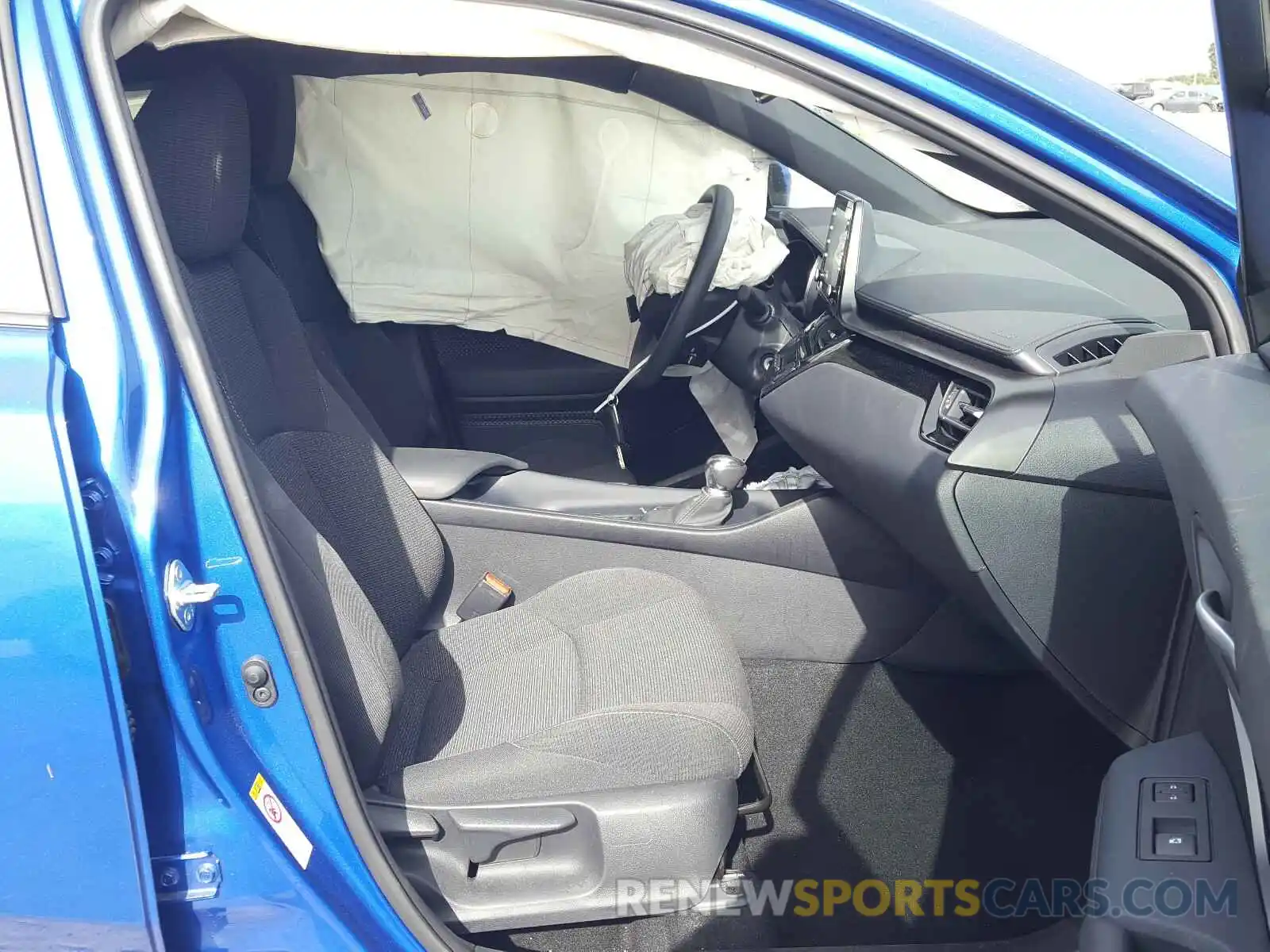 5 Photograph of a damaged car NMTKHMBXXKR099881 TOYOTA C-HR 2019