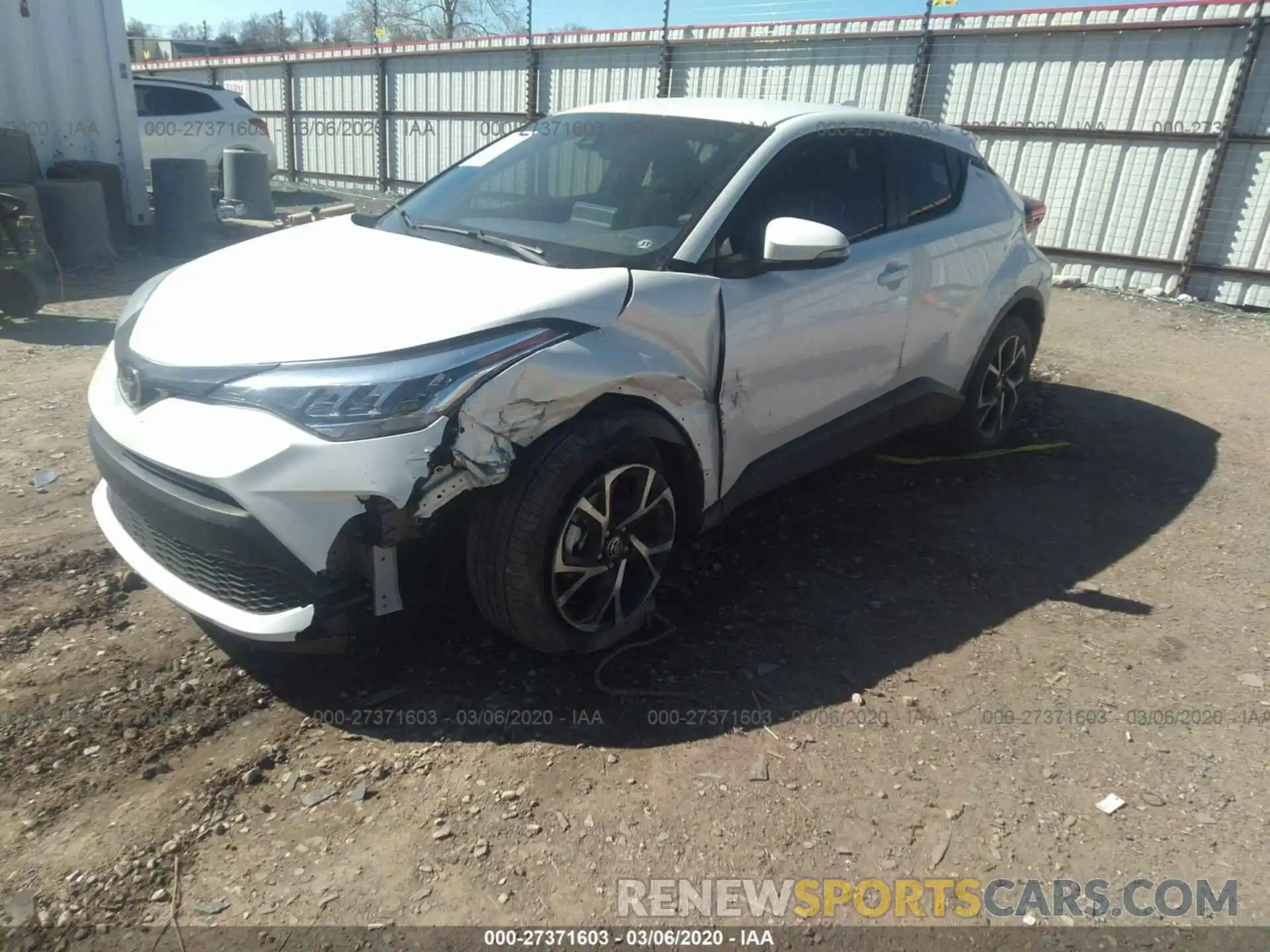 2 Photograph of a damaged car JTNKHMBX0L1064522 TOYOTA C-HR 2020