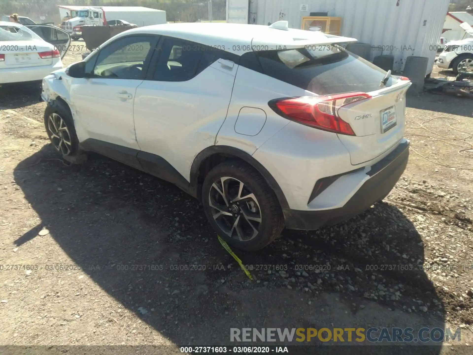 3 Photograph of a damaged car JTNKHMBX0L1064522 TOYOTA C-HR 2020