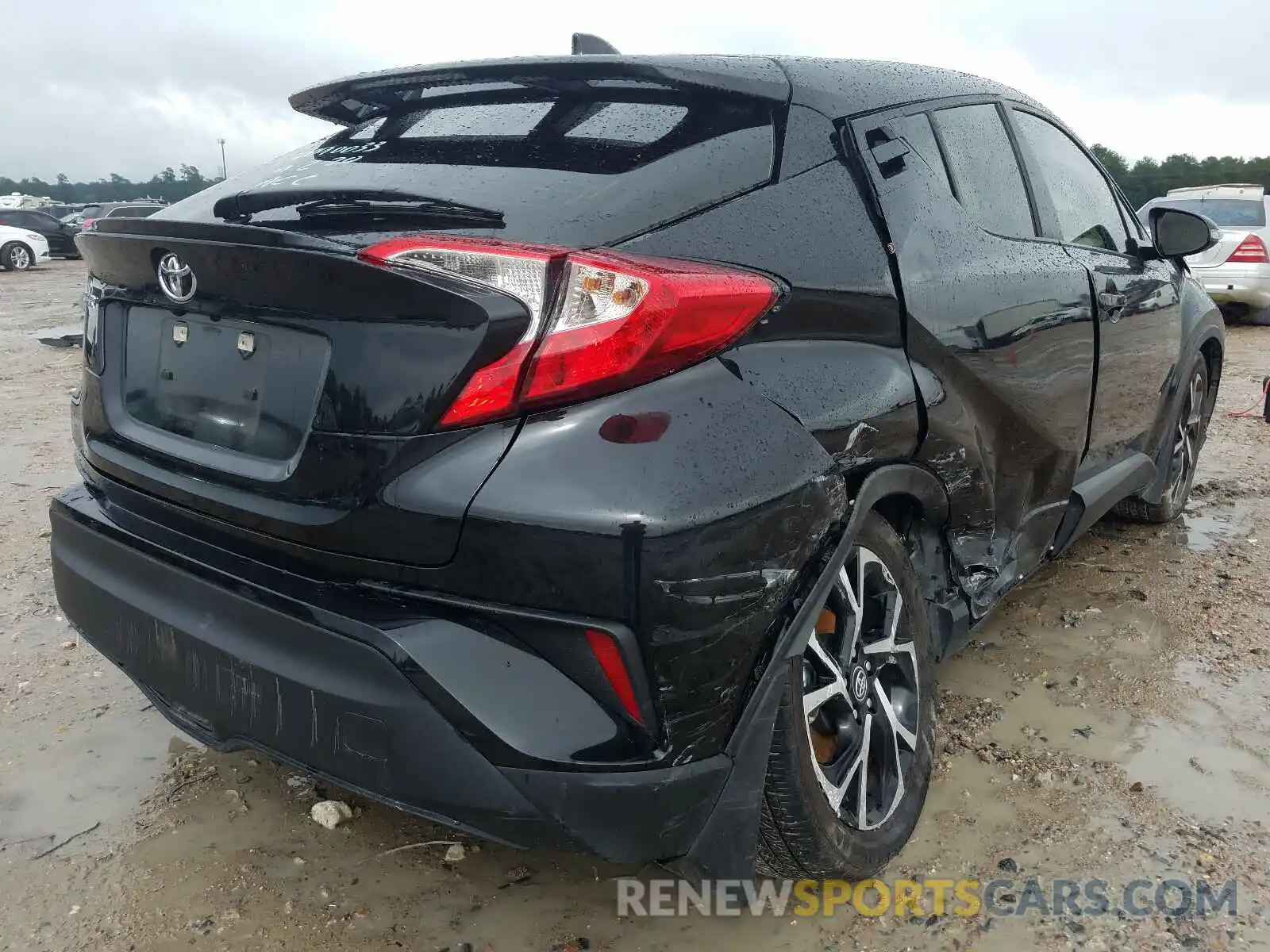 4 Photograph of a damaged car JTNKHMBX0L1066710 TOYOTA C-HR 2020