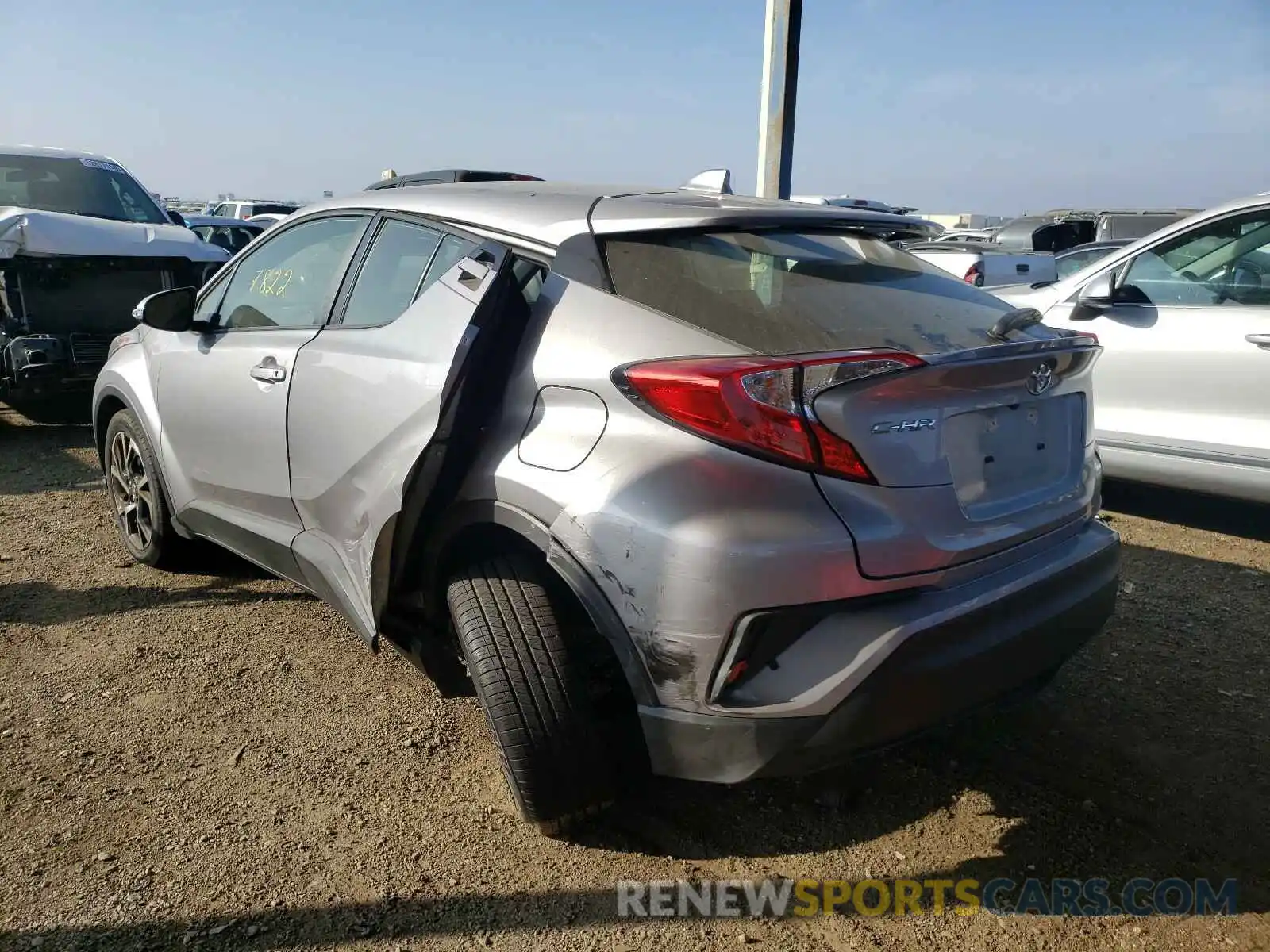 3 Photograph of a damaged car JTNKHMBX0L1068974 TOYOTA C-HR 2020