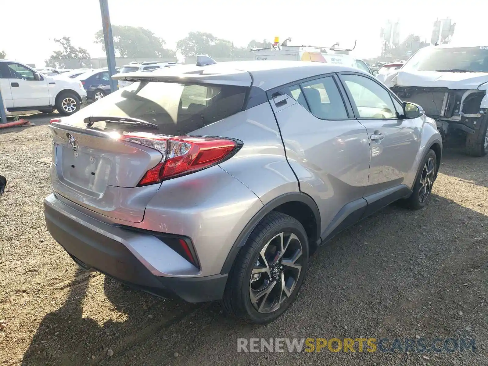 4 Photograph of a damaged car JTNKHMBX0L1068974 TOYOTA C-HR 2020