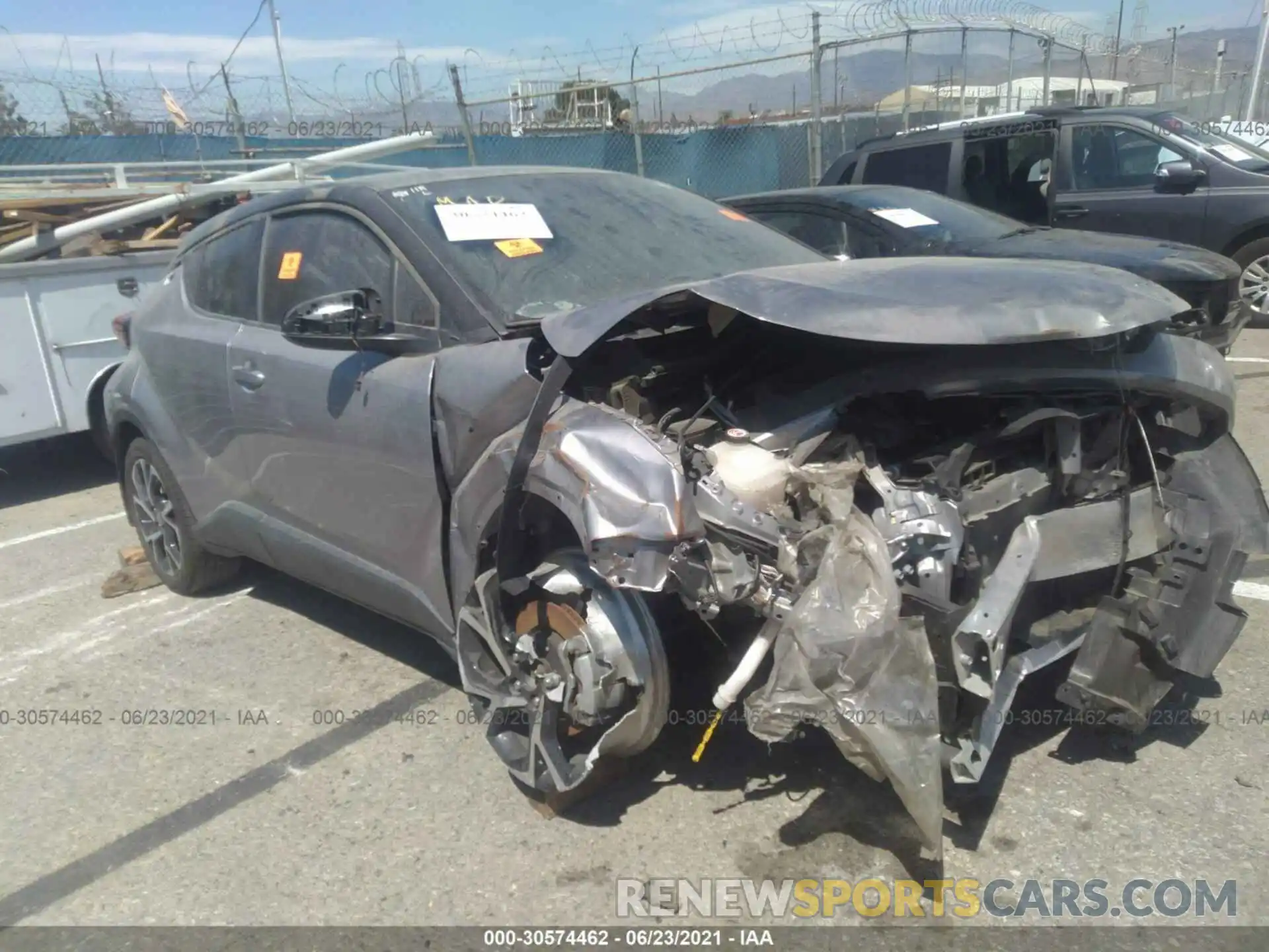 1 Photograph of a damaged car JTNKHMBX0L1072801 TOYOTA C-HR 2020