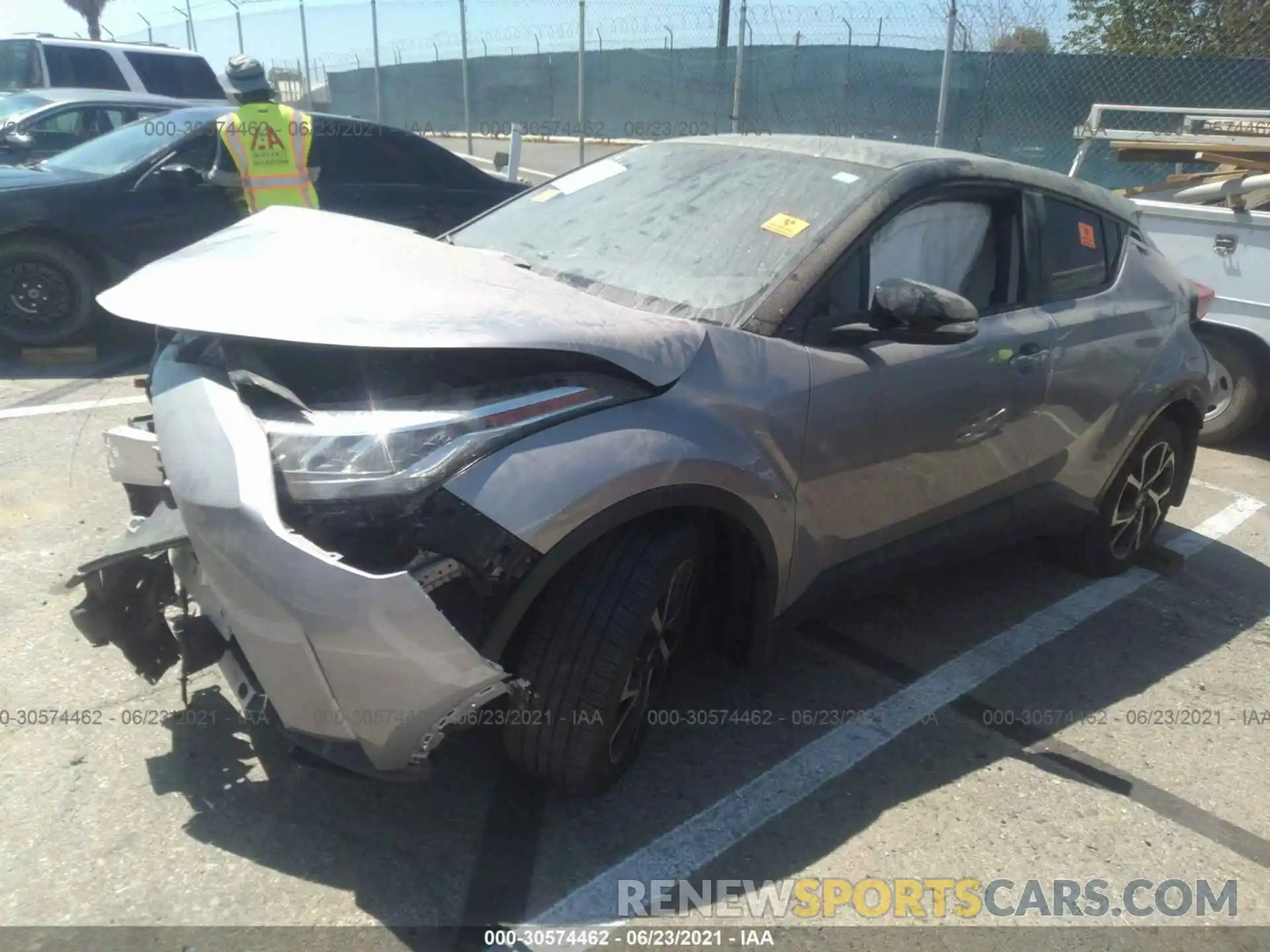 2 Photograph of a damaged car JTNKHMBX0L1072801 TOYOTA C-HR 2020