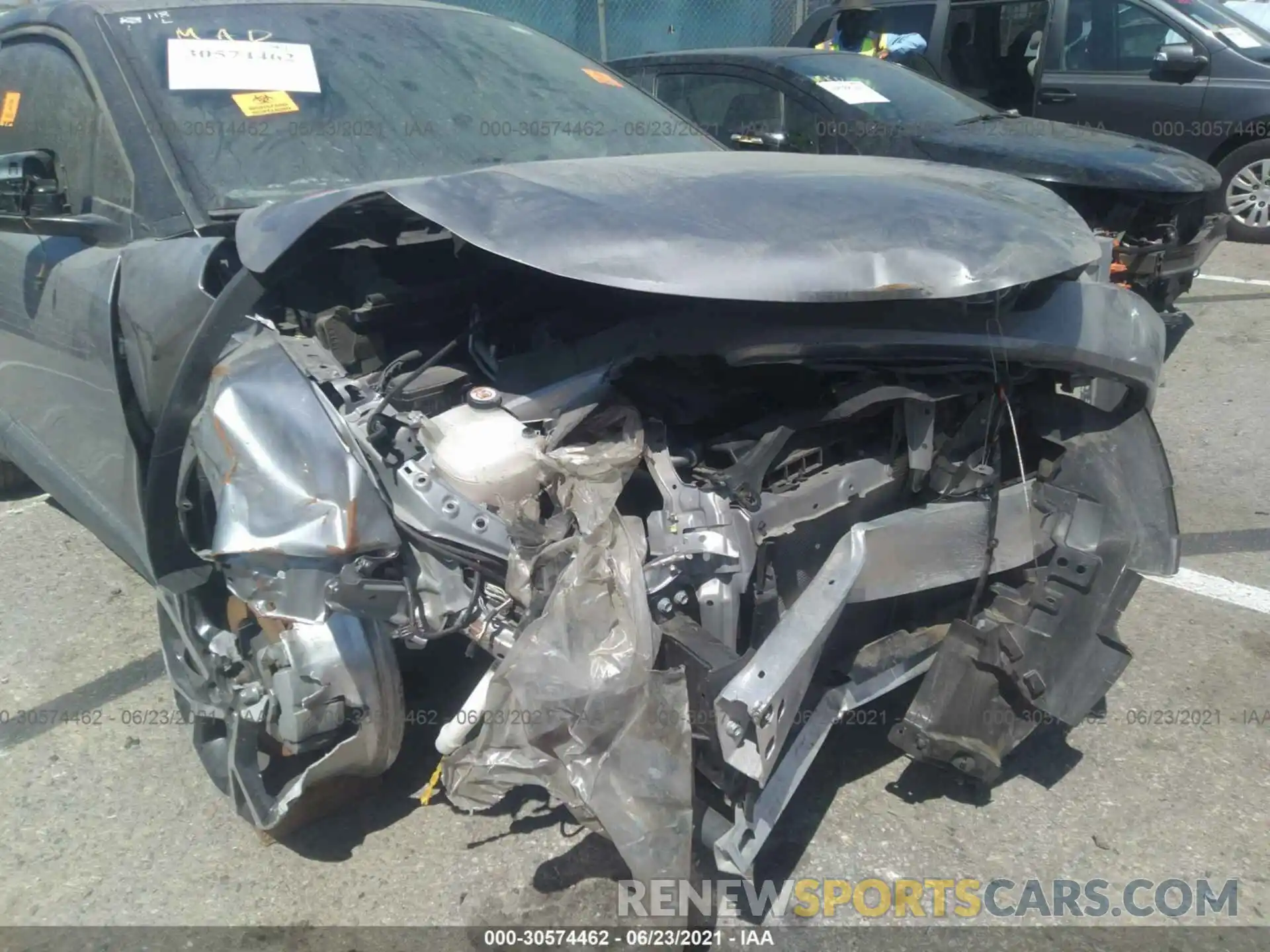 6 Photograph of a damaged car JTNKHMBX0L1072801 TOYOTA C-HR 2020