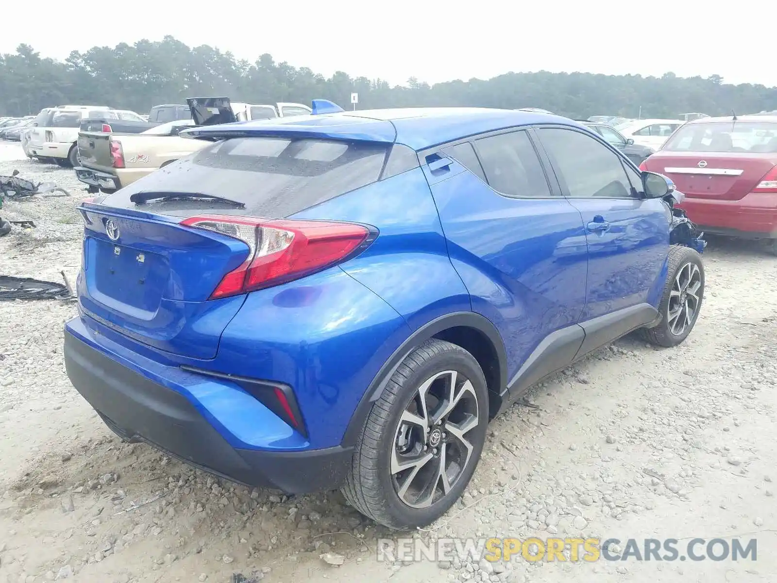 4 Photograph of a damaged car JTNKHMBX0L1073642 TOYOTA C-HR 2020