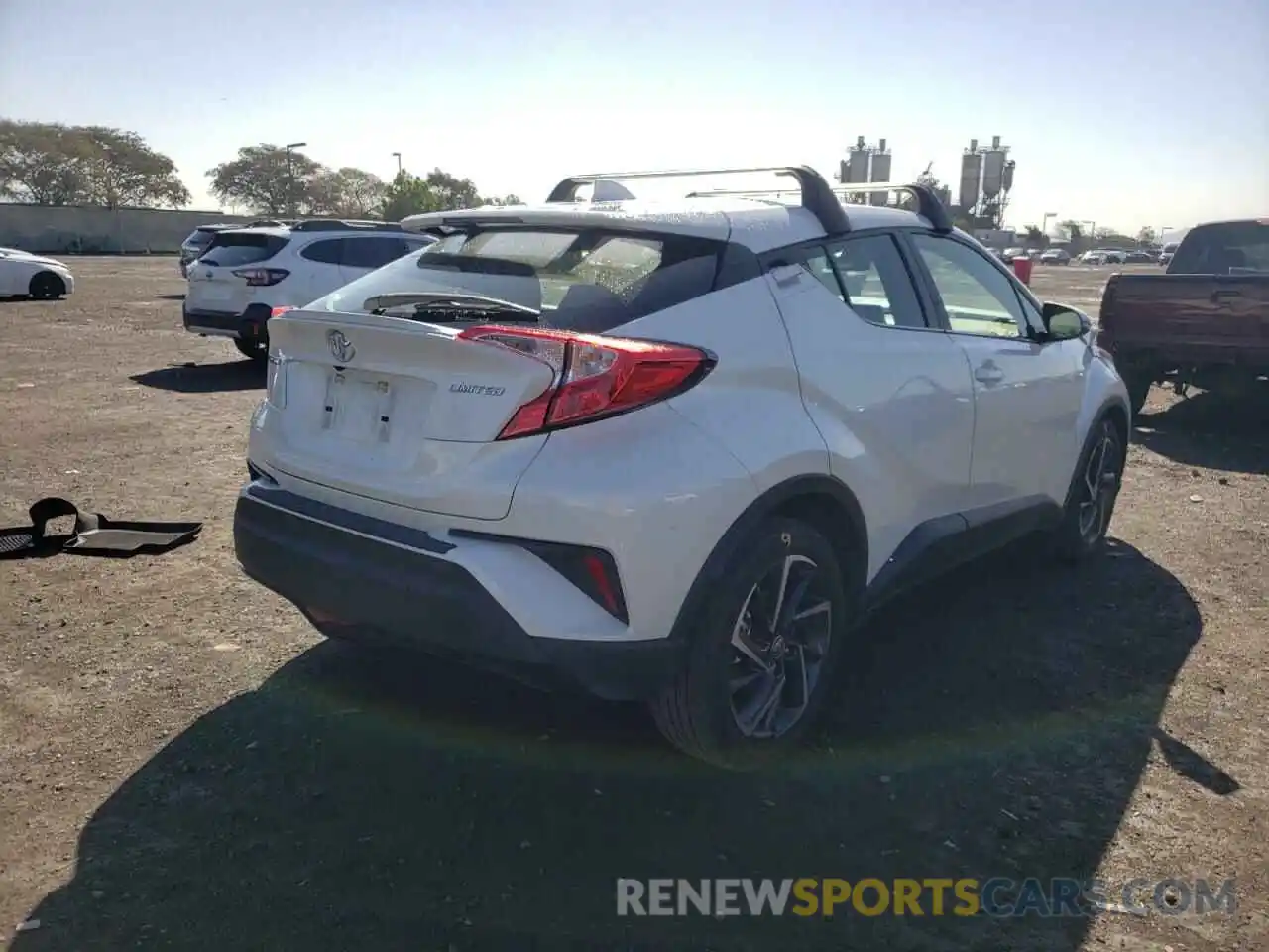 4 Photograph of a damaged car JTNKHMBX0L1074600 TOYOTA C-HR 2020