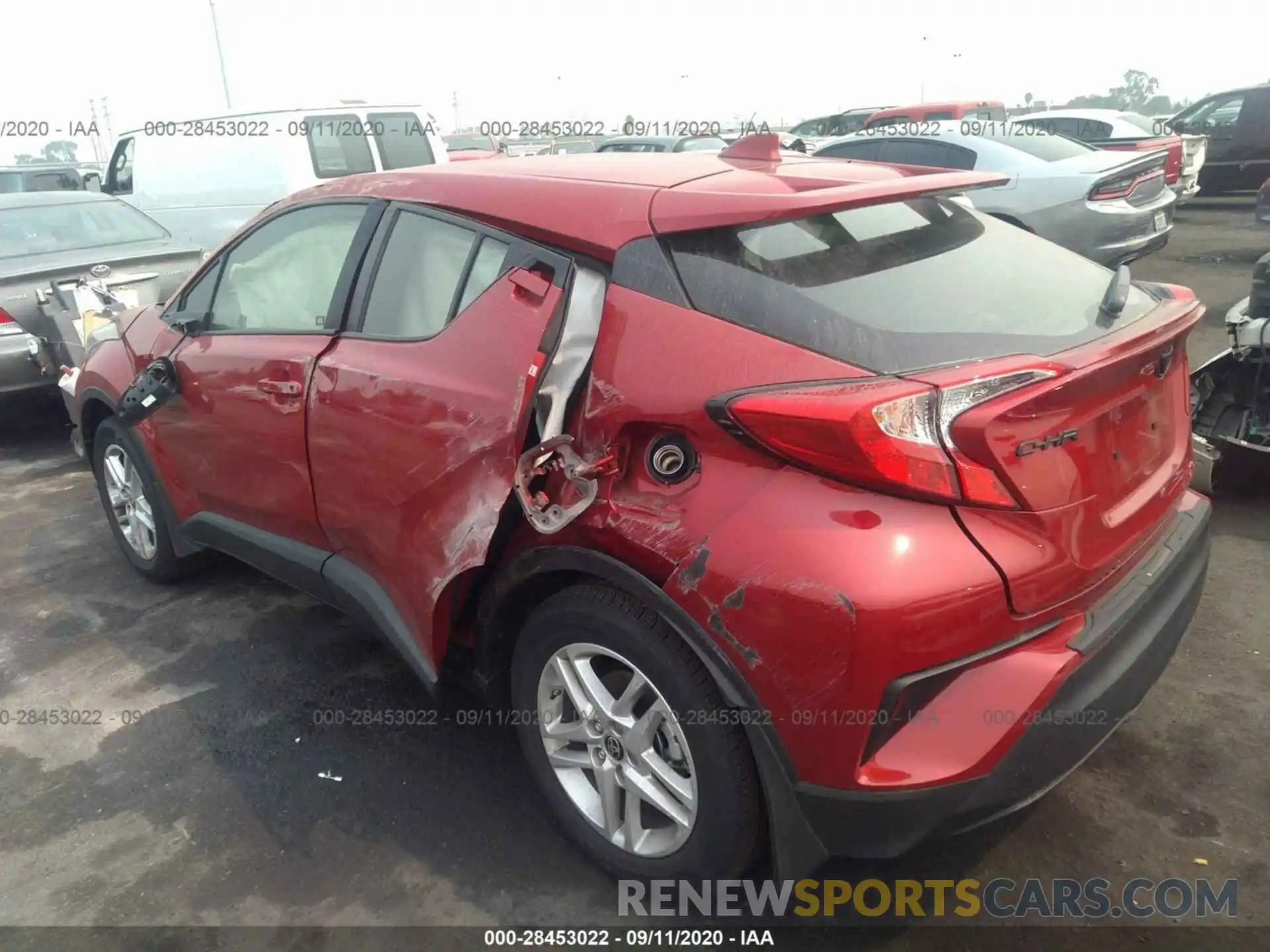 3 Photograph of a damaged car JTNKHMBX0L1077867 TOYOTA C-HR 2020