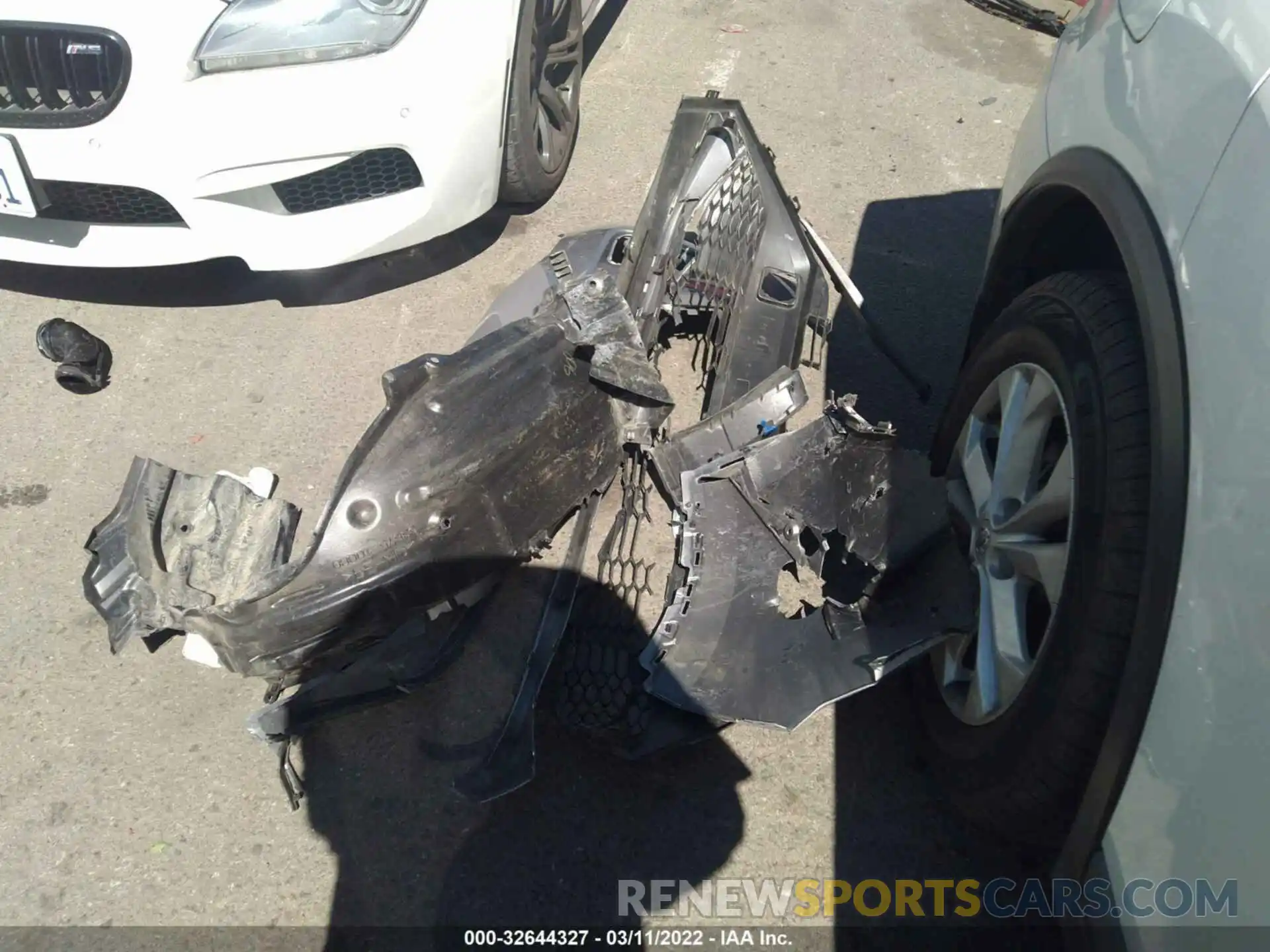 12 Photograph of a damaged car JTNKHMBX0L1078503 TOYOTA C-HR 2020