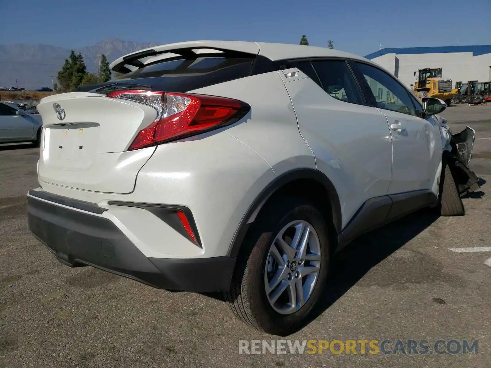 4 Photograph of a damaged car JTNKHMBX0L1081188 TOYOTA C-HR 2020