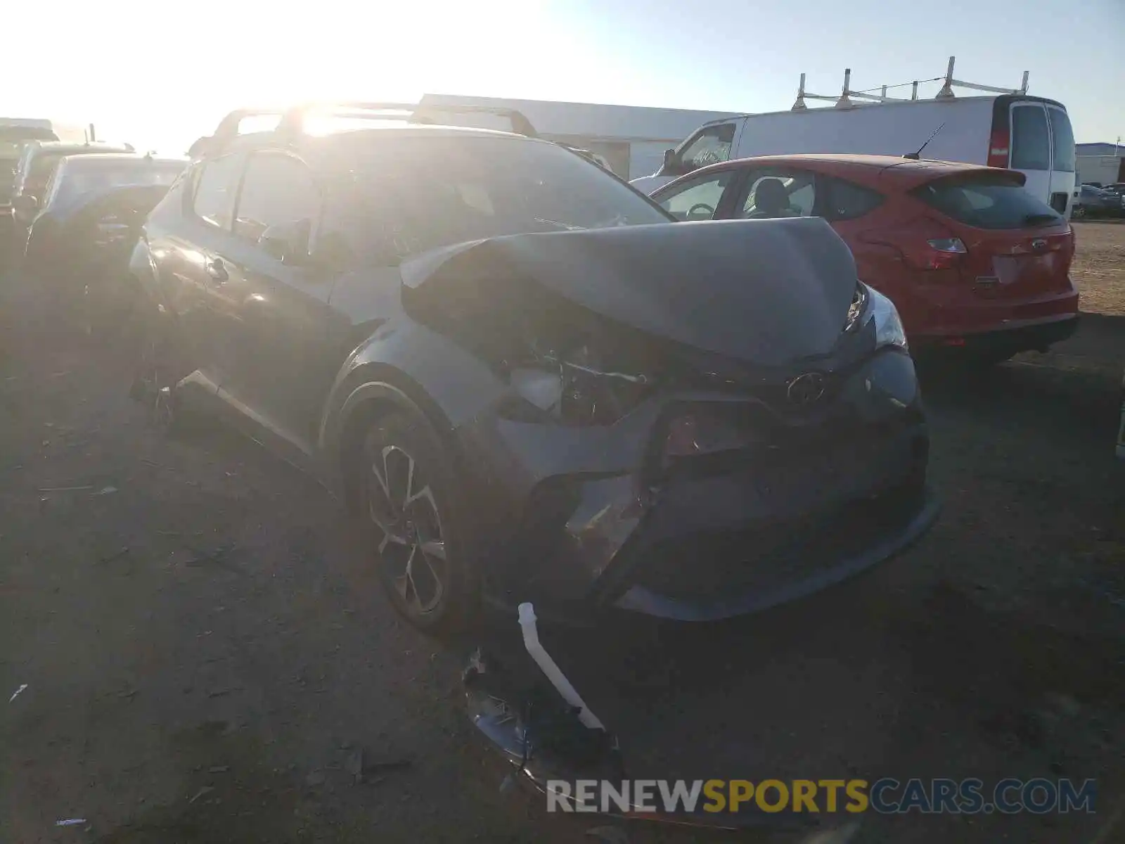 1 Photograph of a damaged car JTNKHMBX0L1088870 TOYOTA C-HR 2020