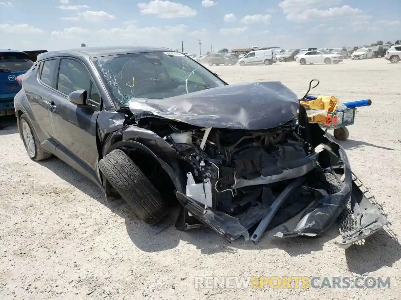 1 Photograph of a damaged car JTNKHMBX0L1092174 TOYOTA C-HR 2020