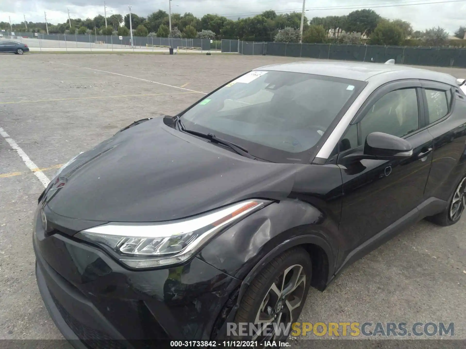 2 Photograph of a damaged car JTNKHMBX0L1092613 TOYOTA C-HR 2020