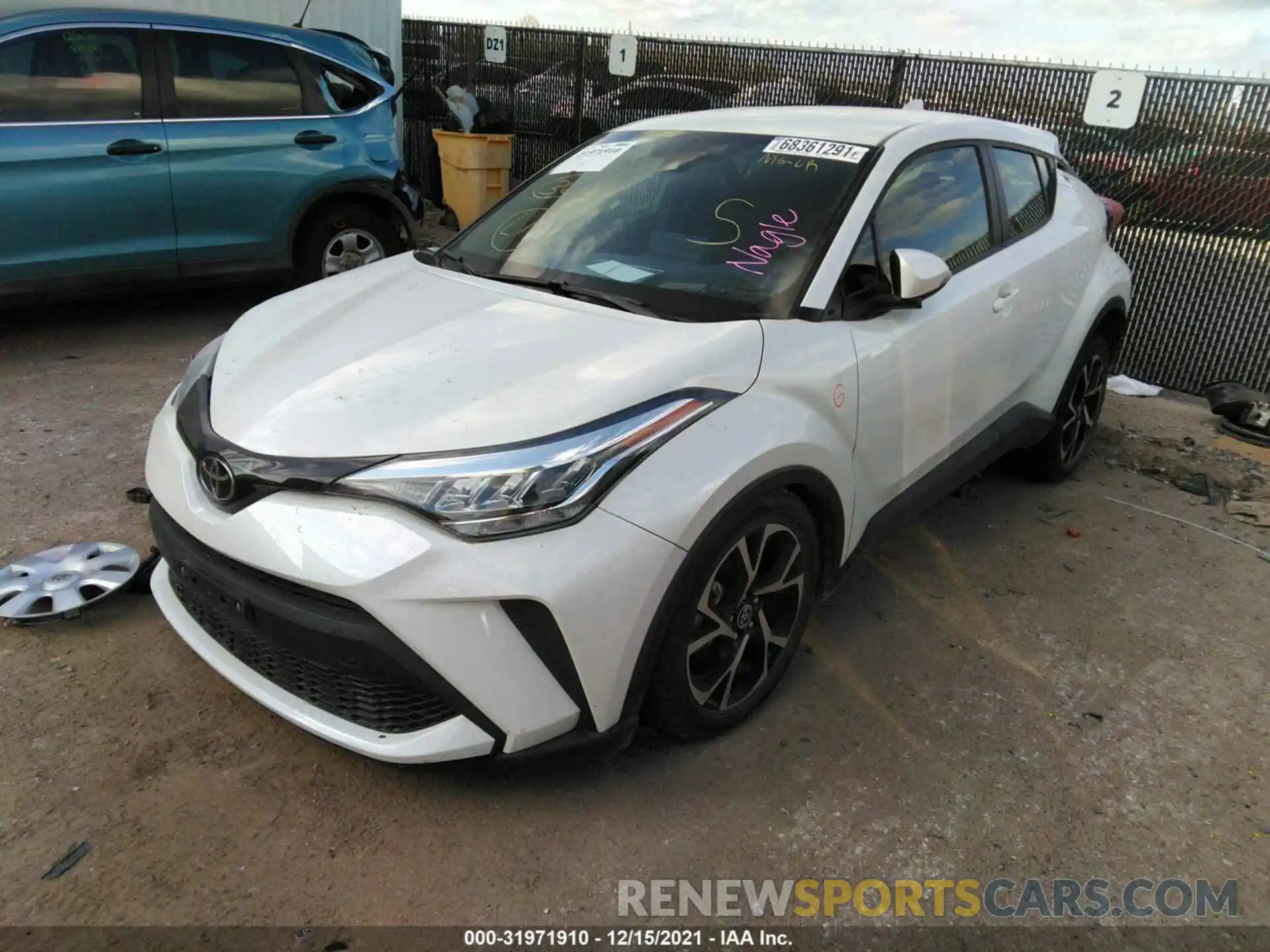 2 Photograph of a damaged car JTNKHMBX0L1094300 TOYOTA C-HR 2020