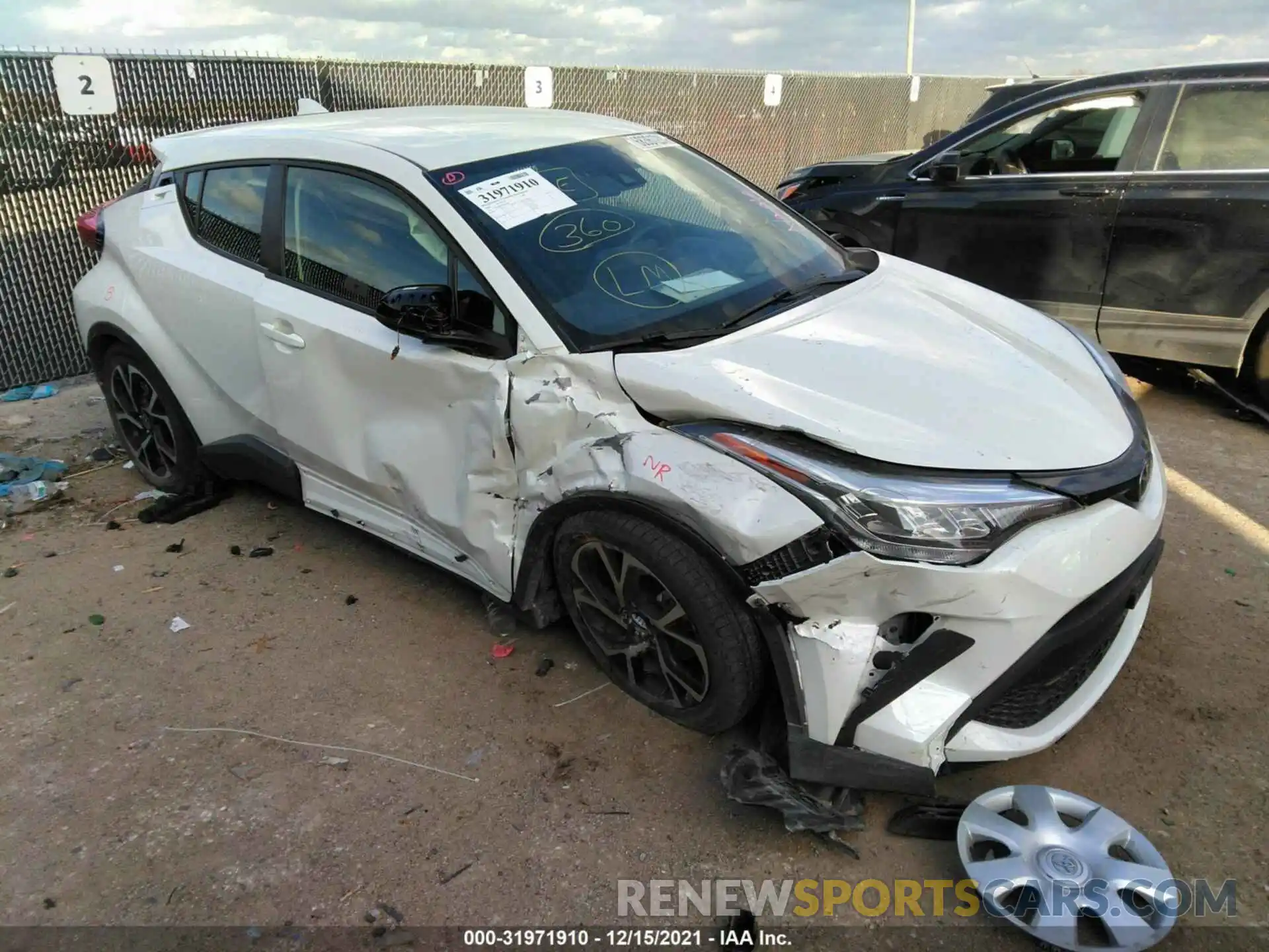 6 Photograph of a damaged car JTNKHMBX0L1094300 TOYOTA C-HR 2020