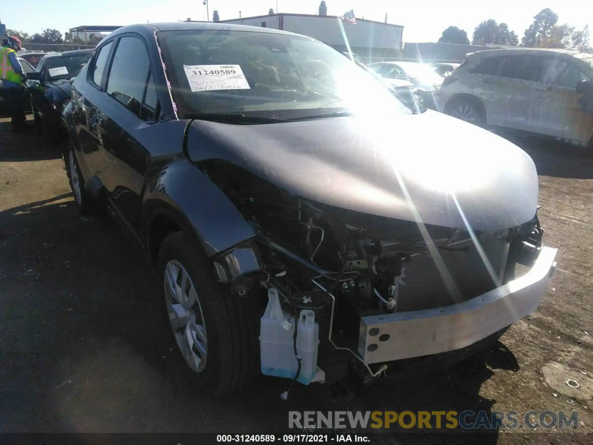 1 Photograph of a damaged car JTNKHMBX1L1063752 TOYOTA C-HR 2020