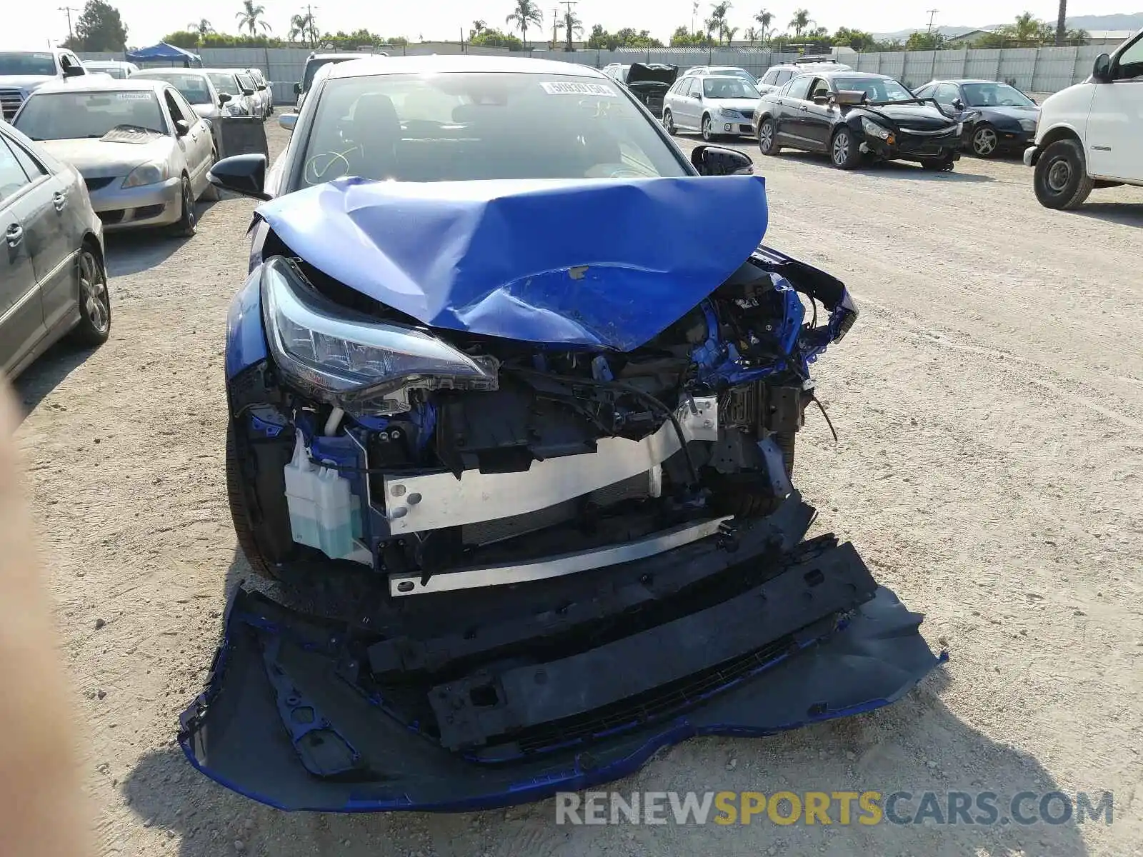 9 Photograph of a damaged car JTNKHMBX1L1064061 TOYOTA C-HR 2020