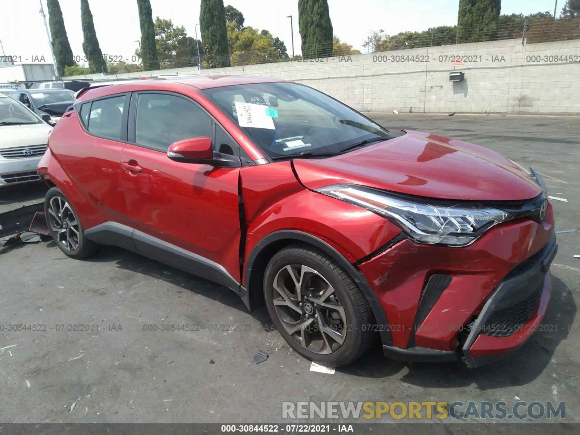 1 Photograph of a damaged car JTNKHMBX1L1066795 TOYOTA C-HR 2020