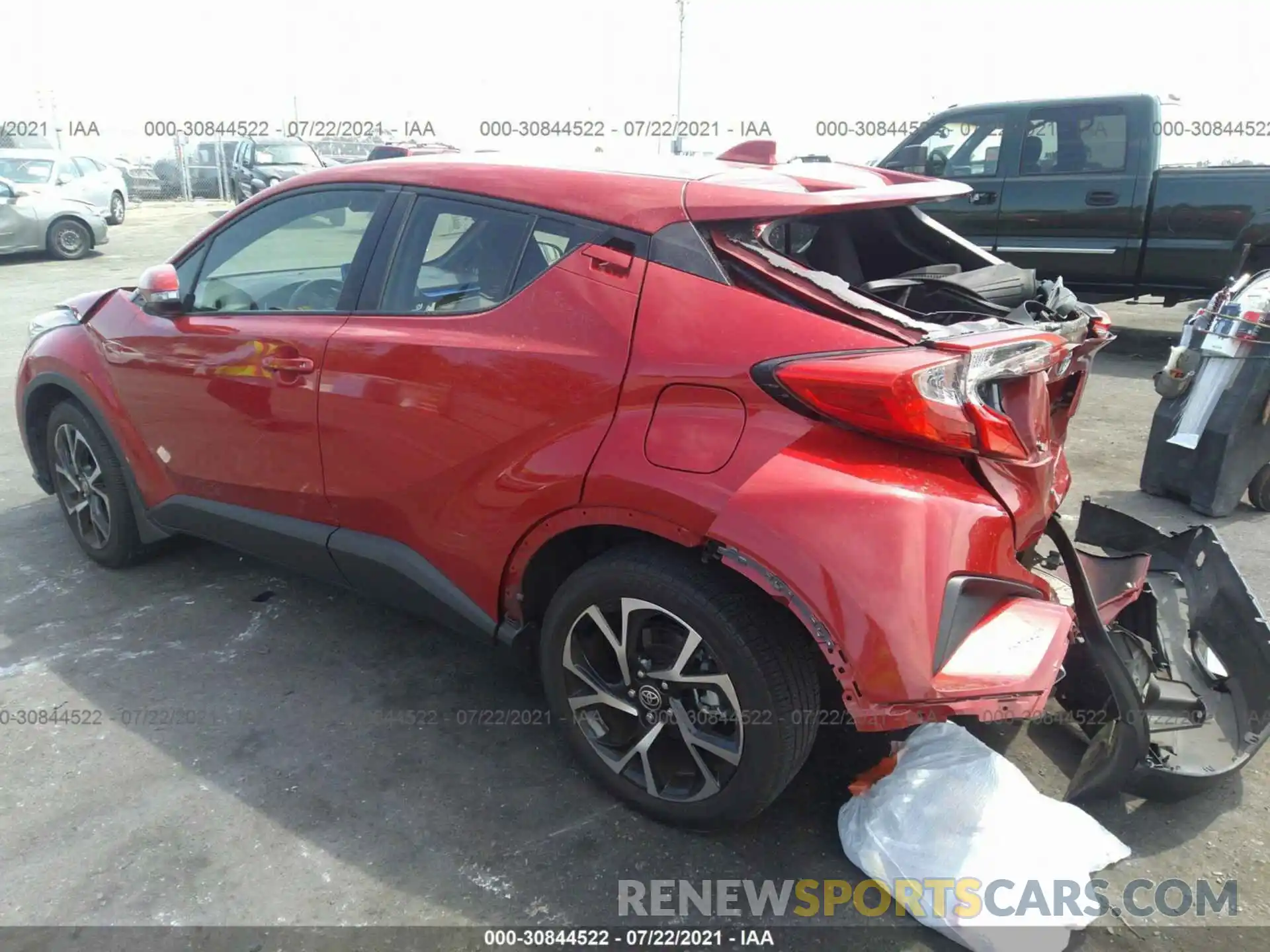 3 Photograph of a damaged car JTNKHMBX1L1066795 TOYOTA C-HR 2020