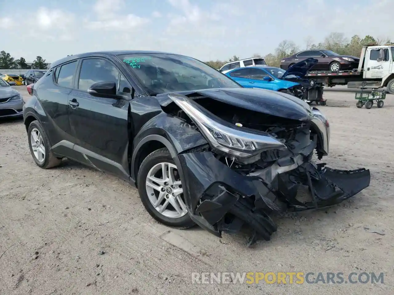 1 Photograph of a damaged car JTNKHMBX1L1067137 TOYOTA C-HR 2020