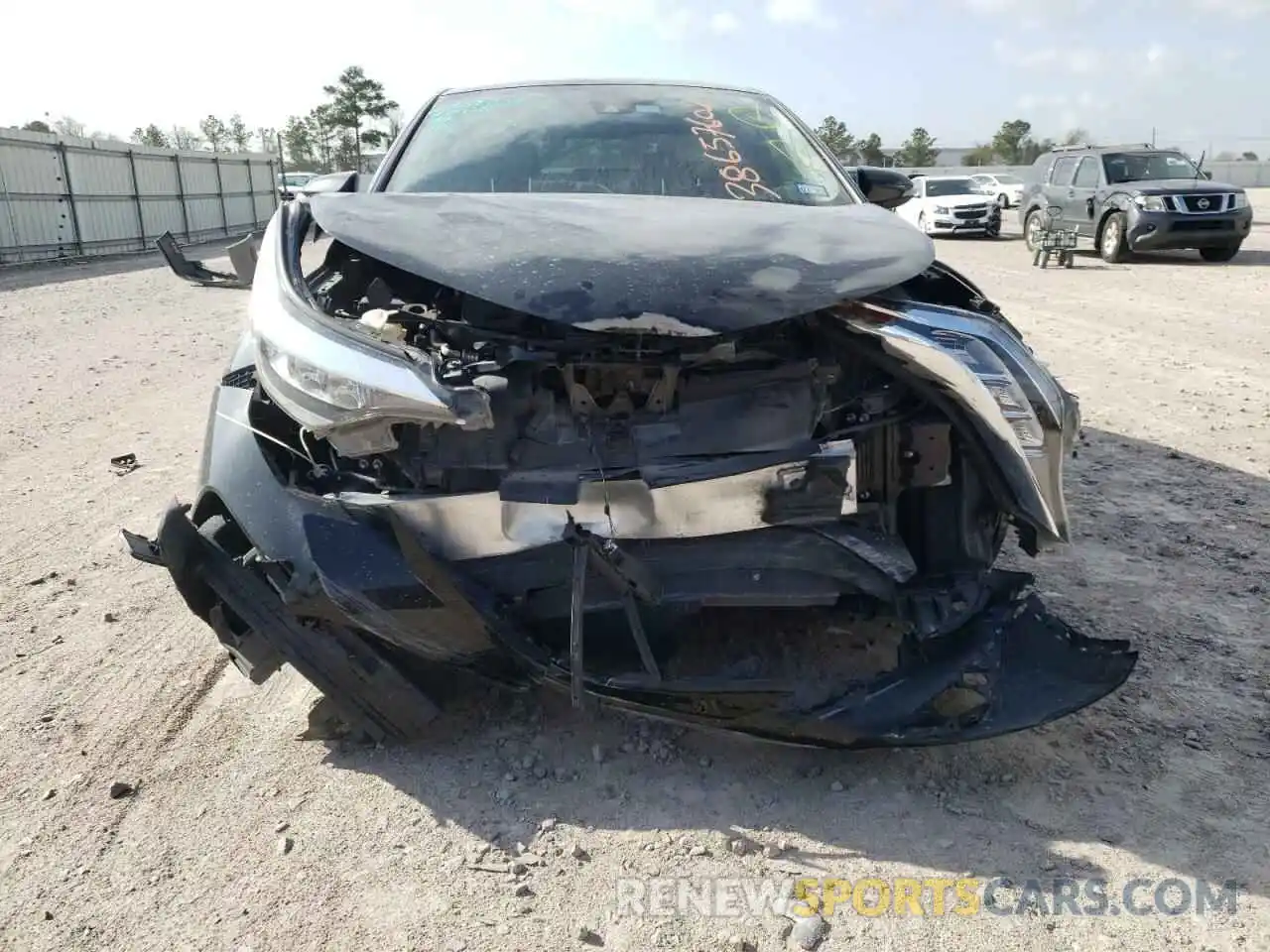 9 Photograph of a damaged car JTNKHMBX1L1067137 TOYOTA C-HR 2020