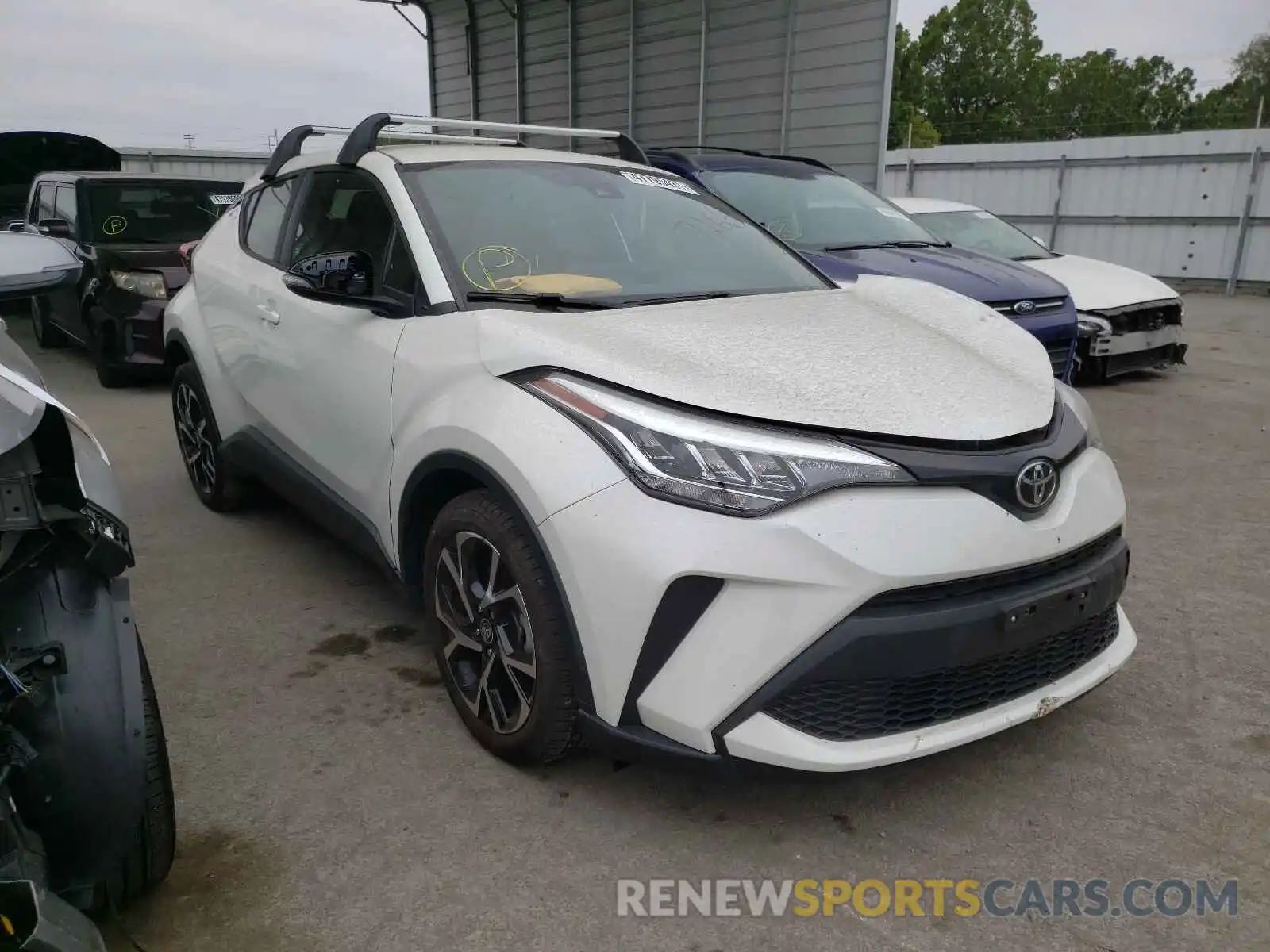 1 Photograph of a damaged car JTNKHMBX1L1067266 TOYOTA C-HR 2020