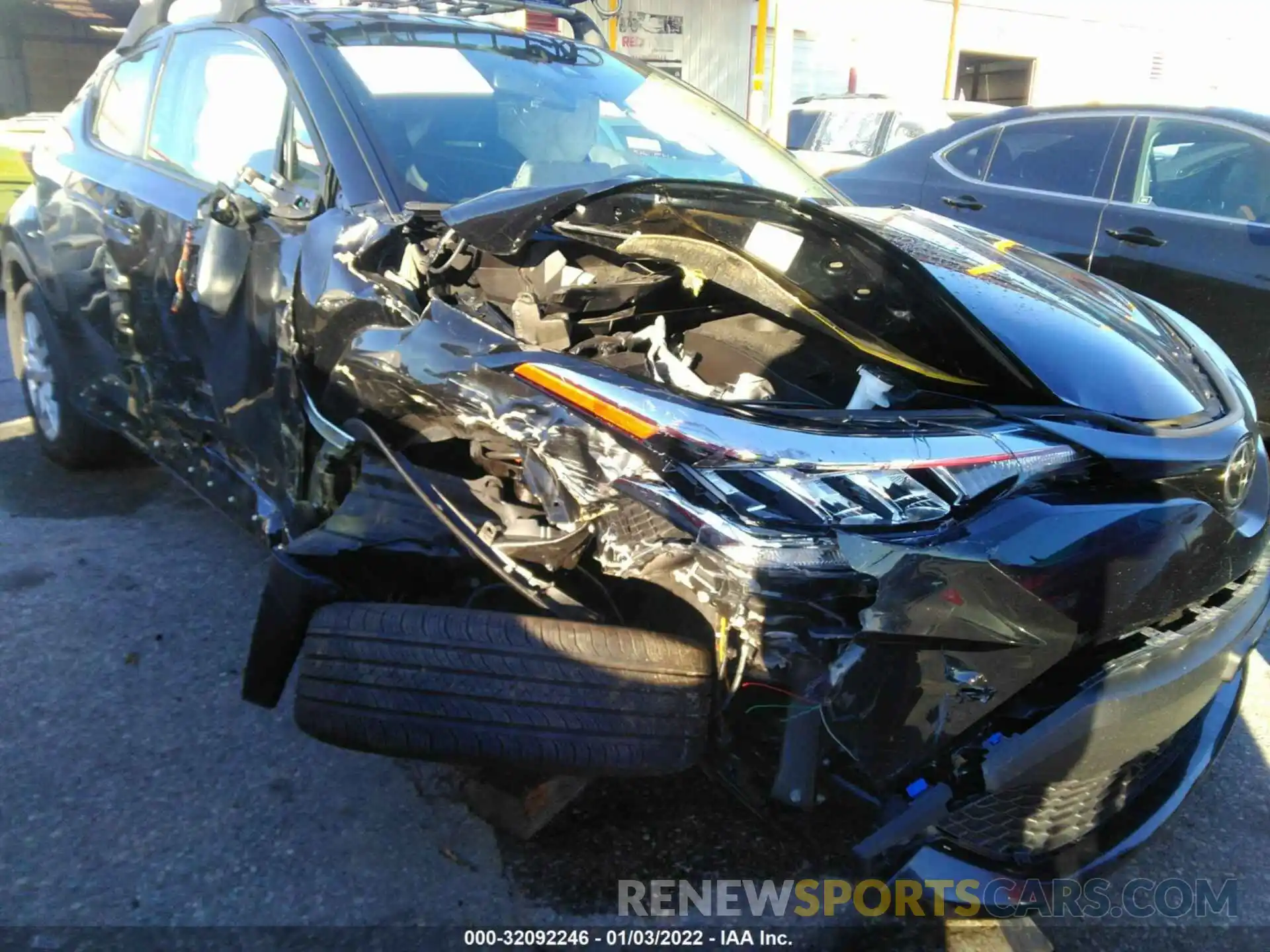 6 Photograph of a damaged car JTNKHMBX1L1070636 TOYOTA C-HR 2020