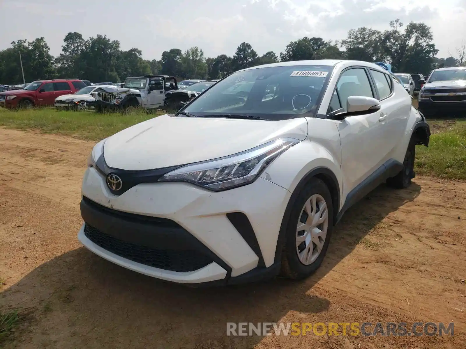 2 Photograph of a damaged car JTNKHMBX1L1071558 TOYOTA C-HR 2020