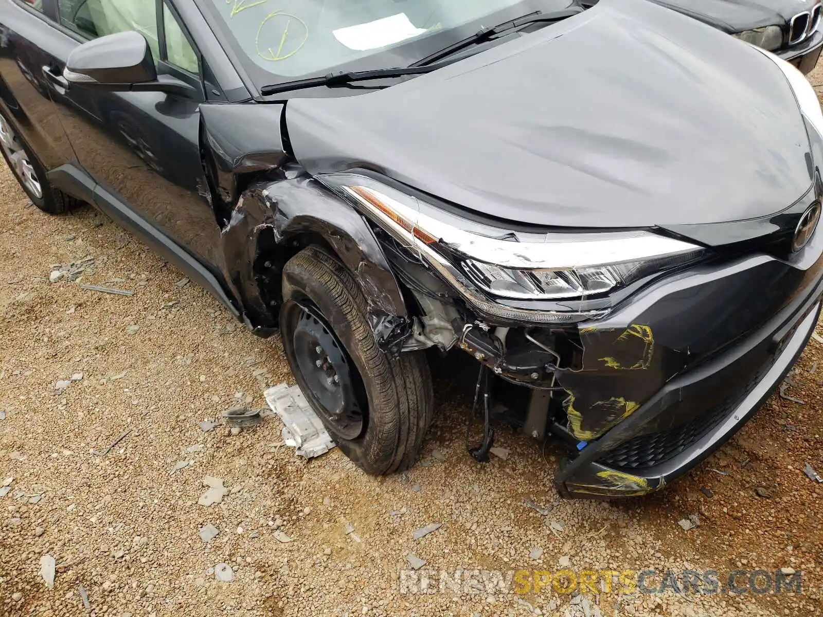 9 Photograph of a damaged car JTNKHMBX1L1073973 TOYOTA C-HR 2020