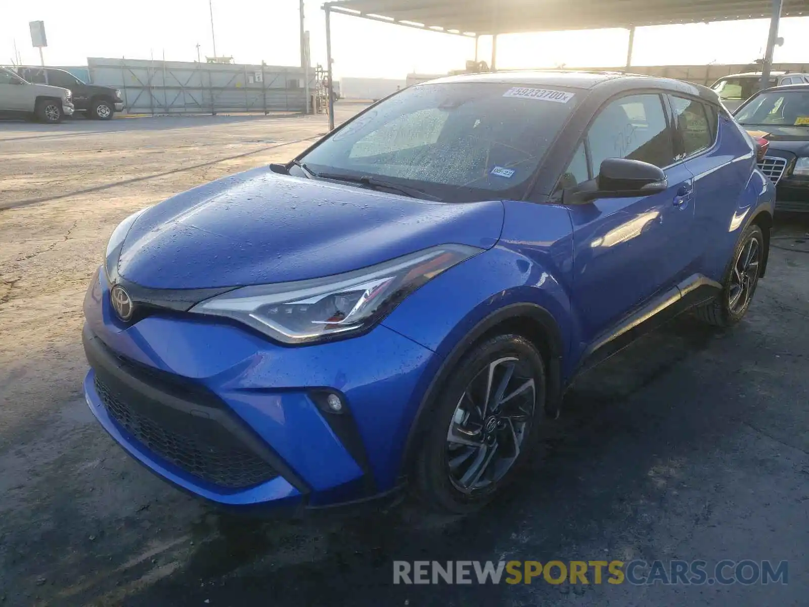 2 Photograph of a damaged car JTNKHMBX1L1077084 TOYOTA C-HR 2020