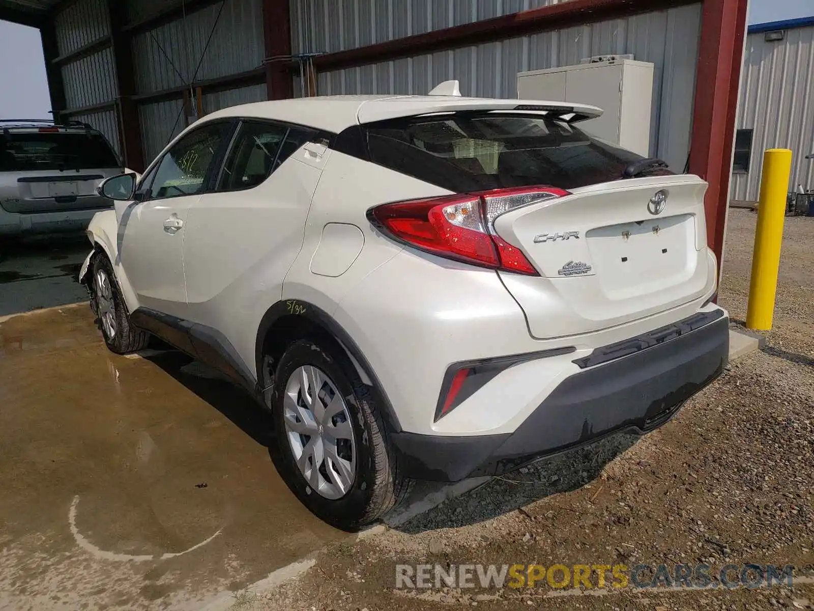 3 Photograph of a damaged car JTNKHMBX1L1077358 TOYOTA C-HR 2020