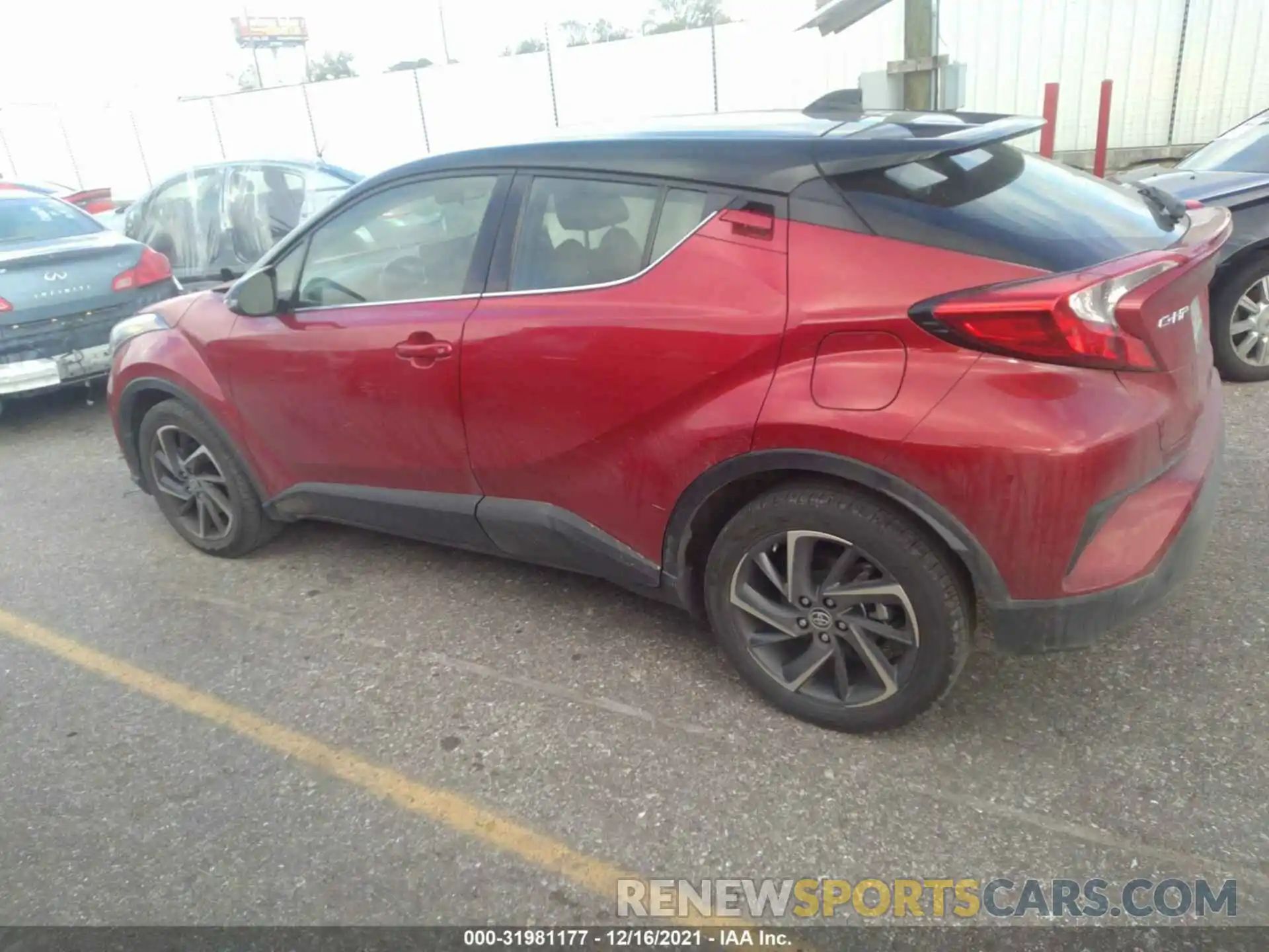 3 Photograph of a damaged car JTNKHMBX1L1079305 TOYOTA C-HR 2020