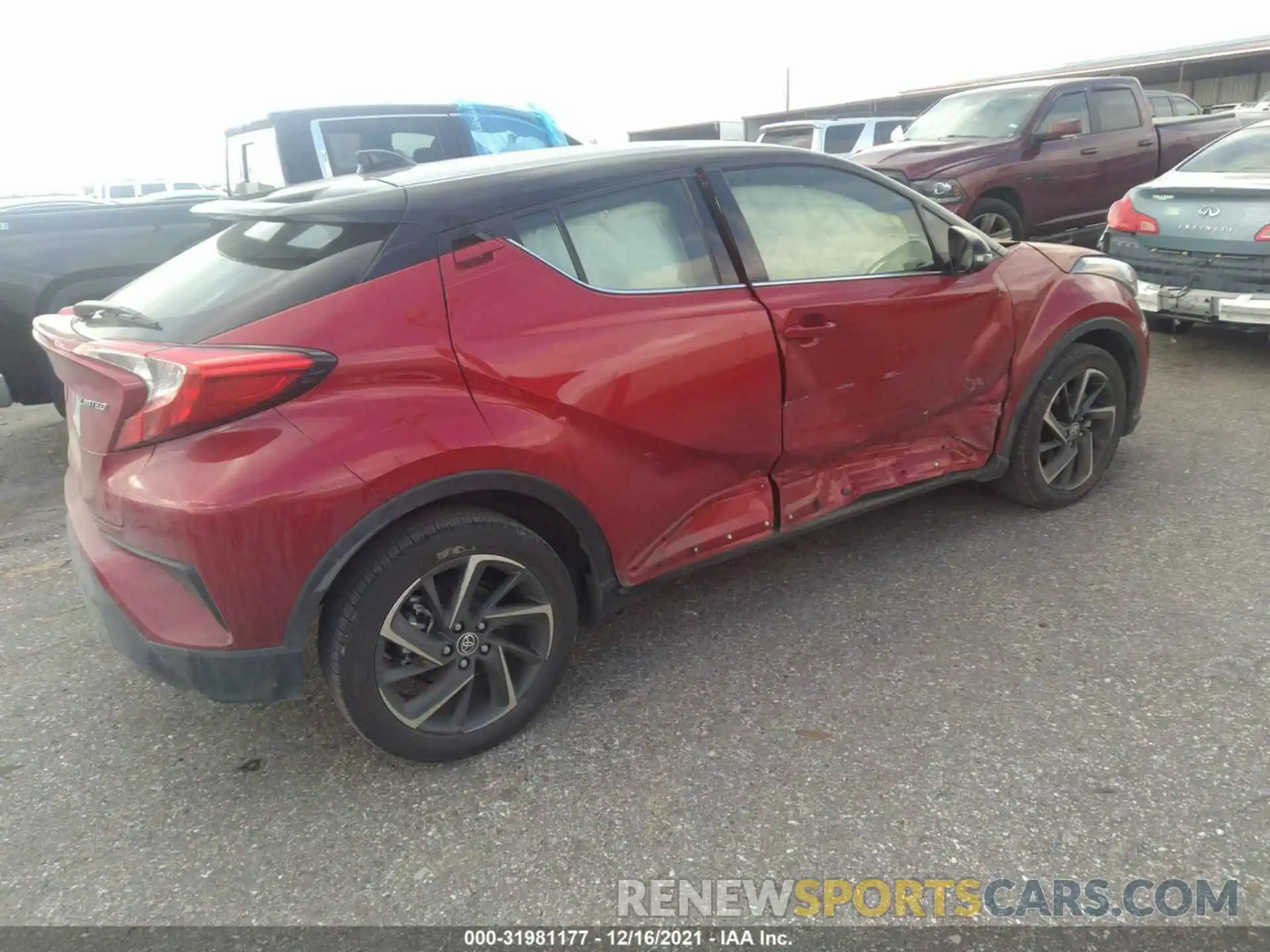 4 Photograph of a damaged car JTNKHMBX1L1079305 TOYOTA C-HR 2020