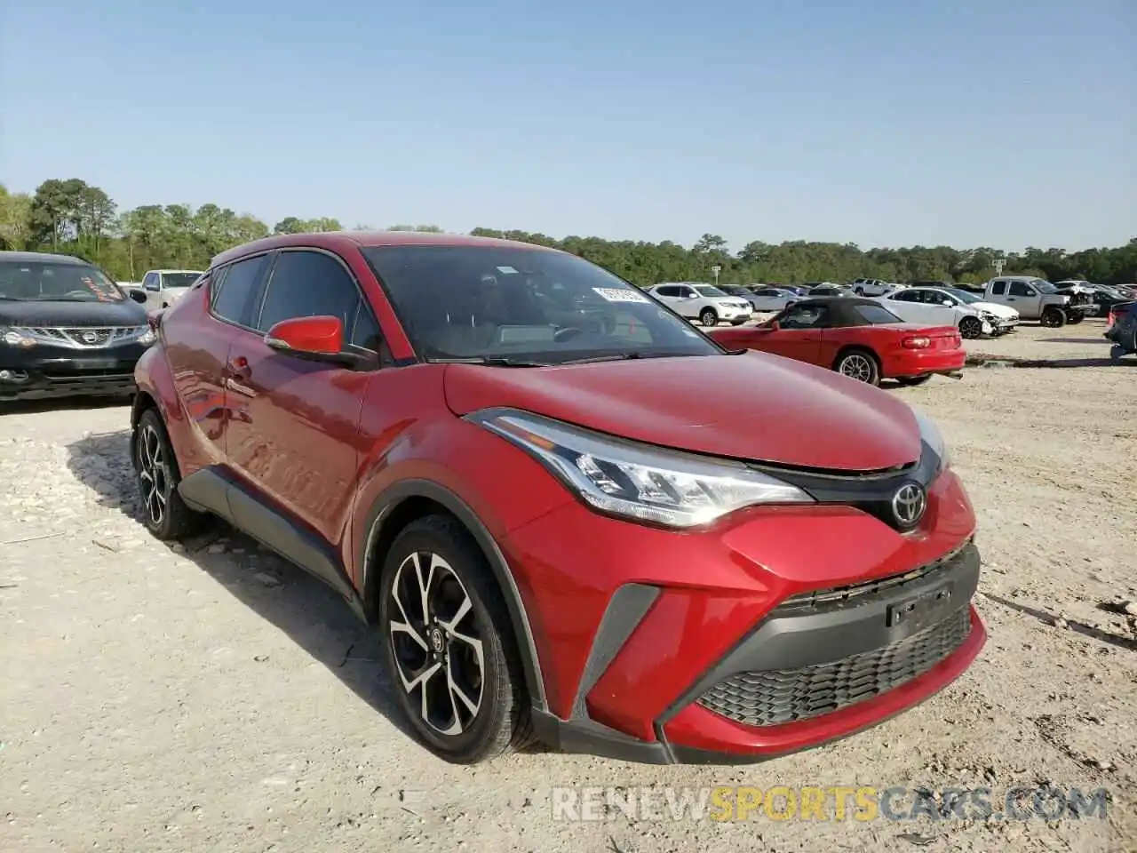 1 Photograph of a damaged car JTNKHMBX1L1079319 TOYOTA C-HR 2020