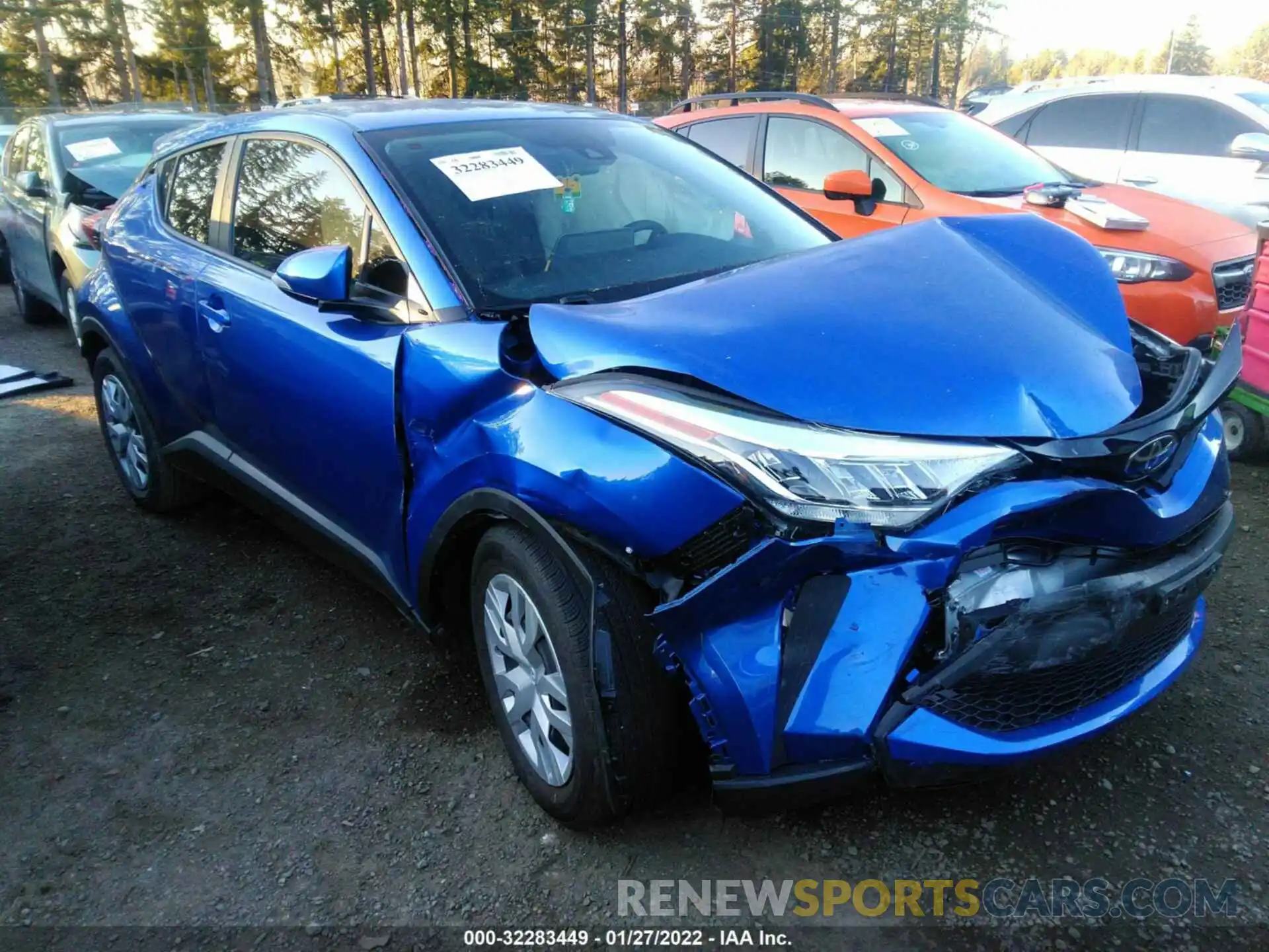 1 Photograph of a damaged car JTNKHMBX1L1080650 TOYOTA C-HR 2020