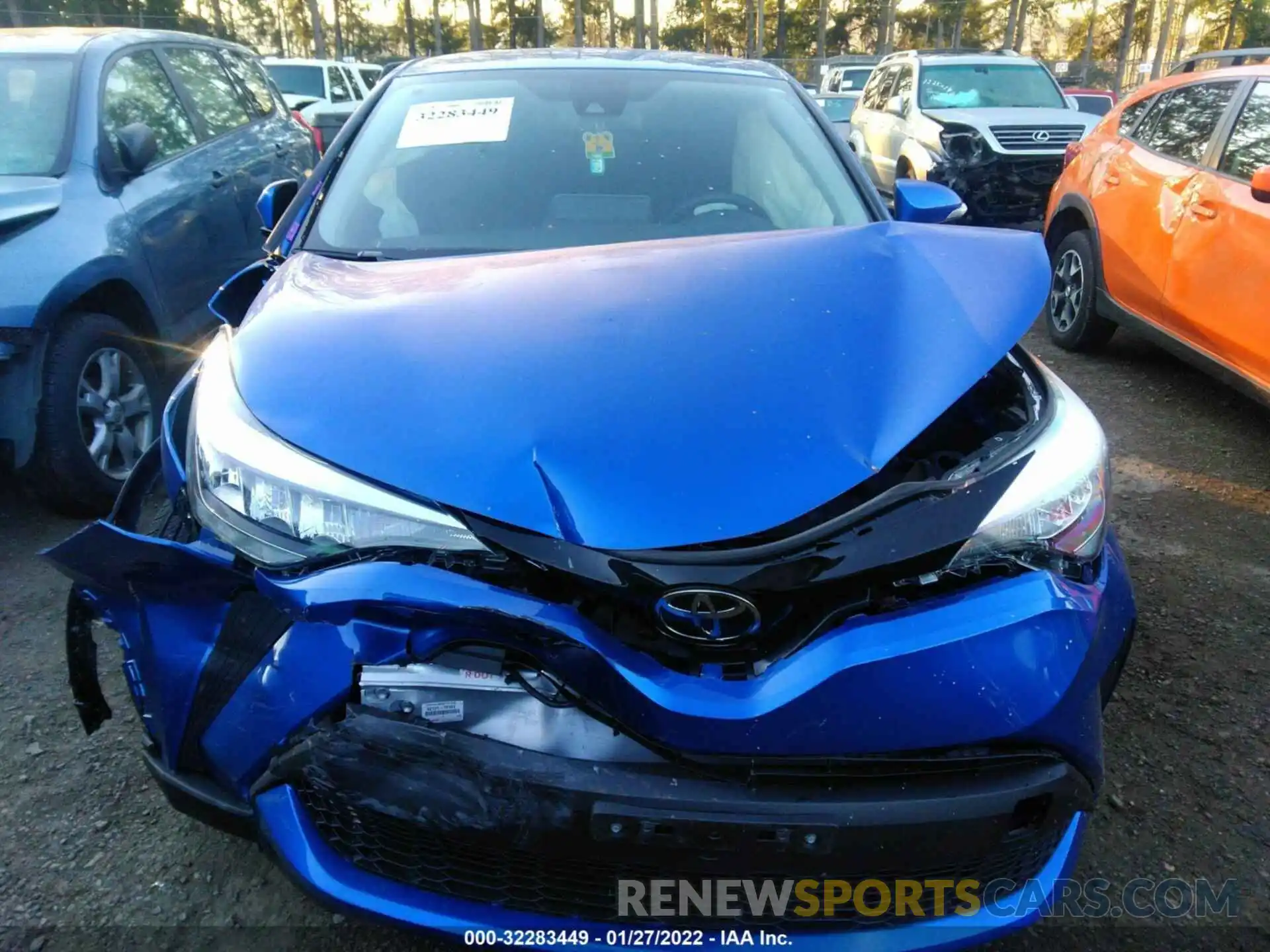 6 Photograph of a damaged car JTNKHMBX1L1080650 TOYOTA C-HR 2020