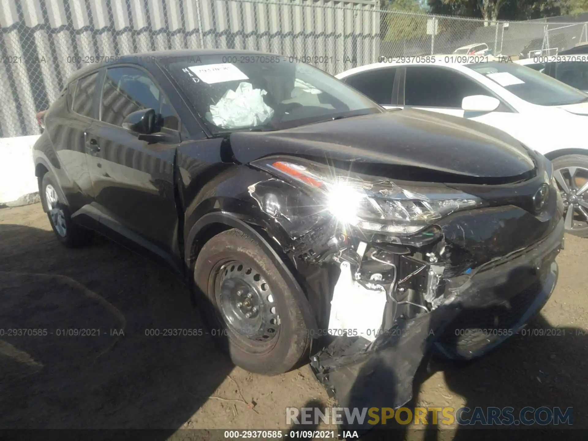 1 Photograph of a damaged car JTNKHMBX1L1087565 TOYOTA C-HR 2020