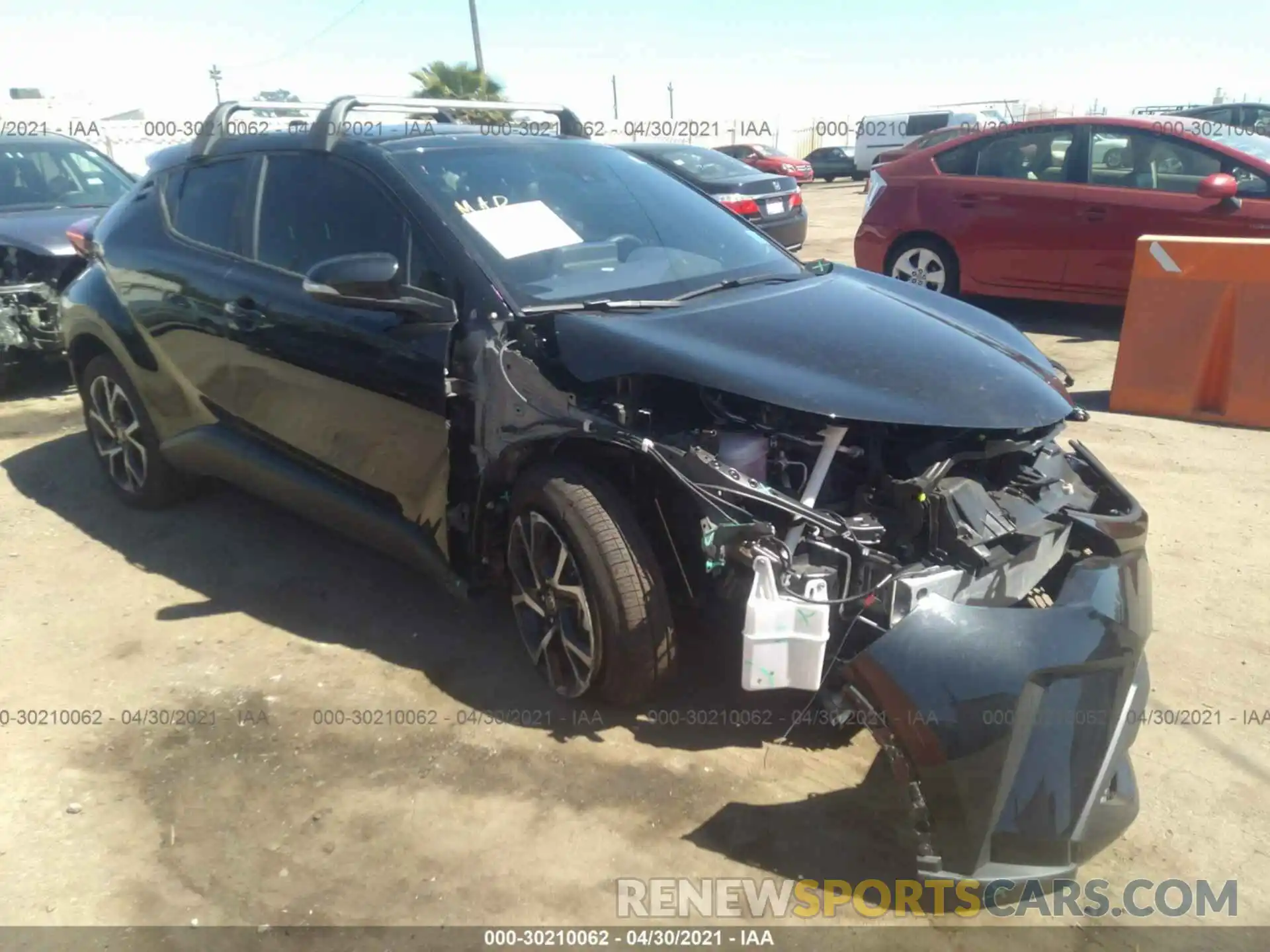 1 Photograph of a damaged car JTNKHMBX1L1090479 TOYOTA C-HR 2020