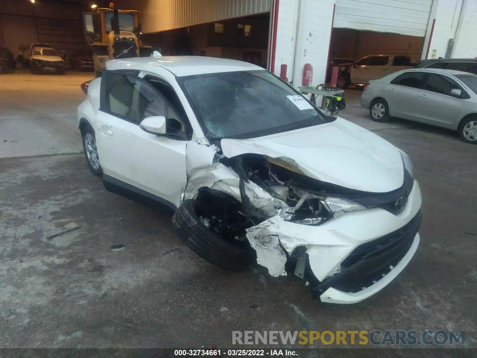 1 Photograph of a damaged car JTNKHMBX1L1093060 TOYOTA C-HR 2020