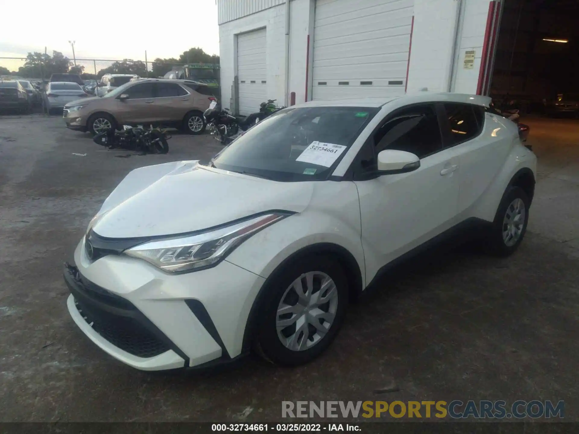 2 Фотография поврежденного автомобиля JTNKHMBX1L1093060 TOYOTA C-HR 2020