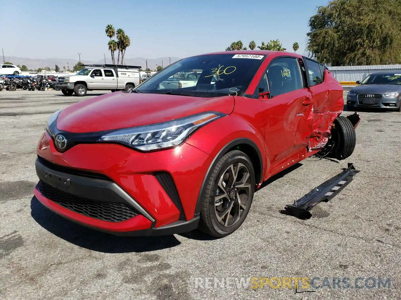 2 Photograph of a damaged car JTNKHMBX1L1093849 TOYOTA C-HR 2020