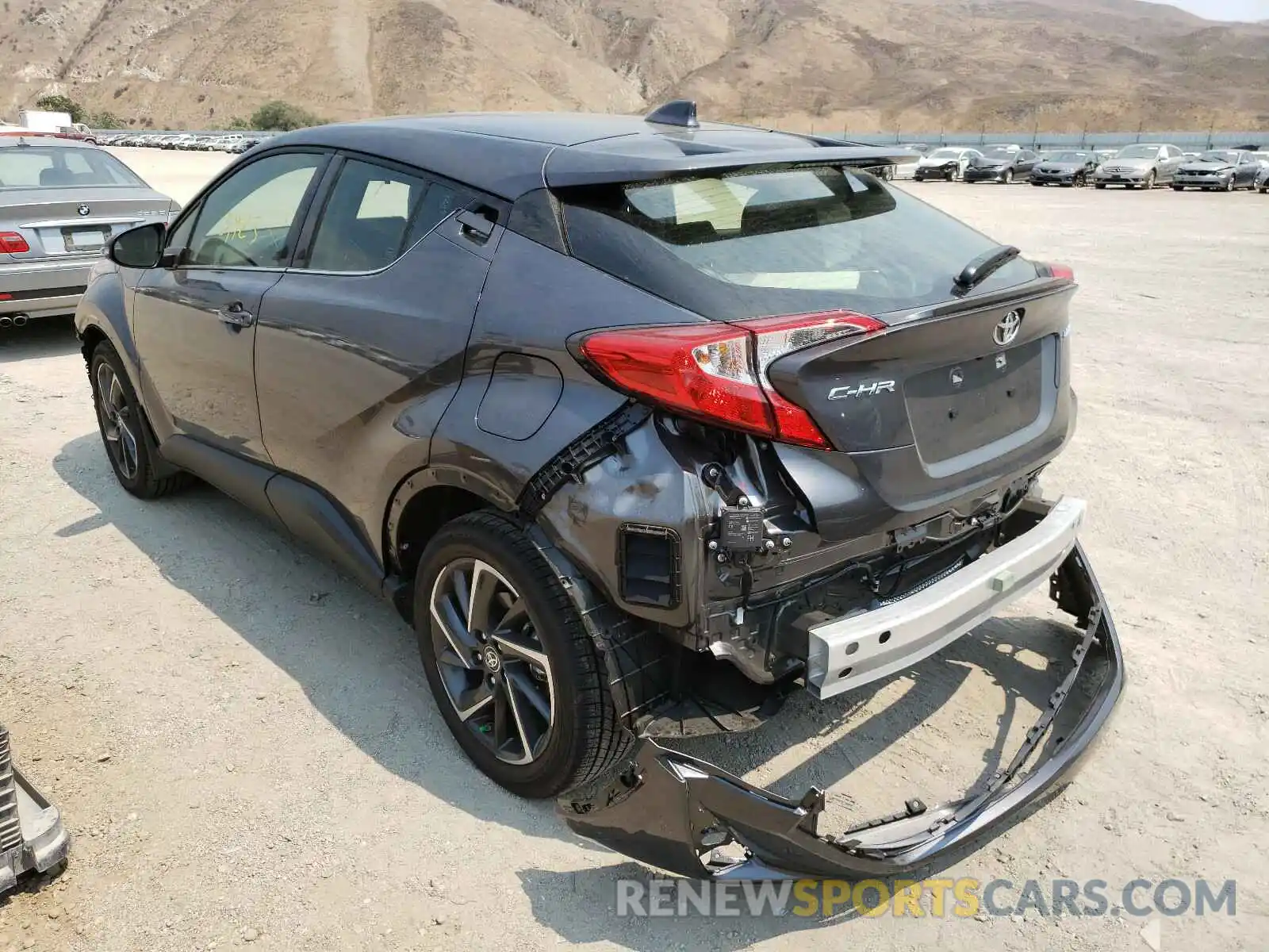 3 Photograph of a damaged car JTNKHMBX2L1064909 TOYOTA C-HR 2020