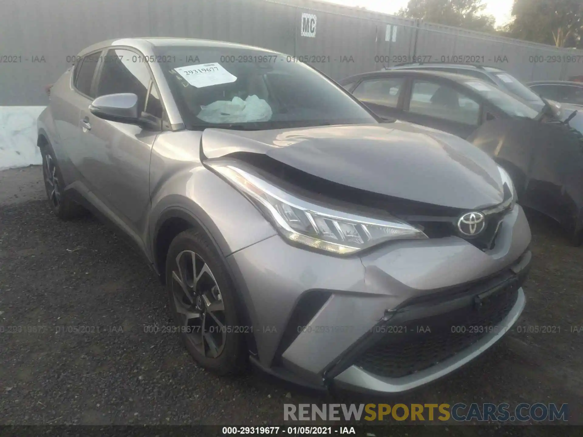 1 Photograph of a damaged car JTNKHMBX2L1068782 TOYOTA C-HR 2020