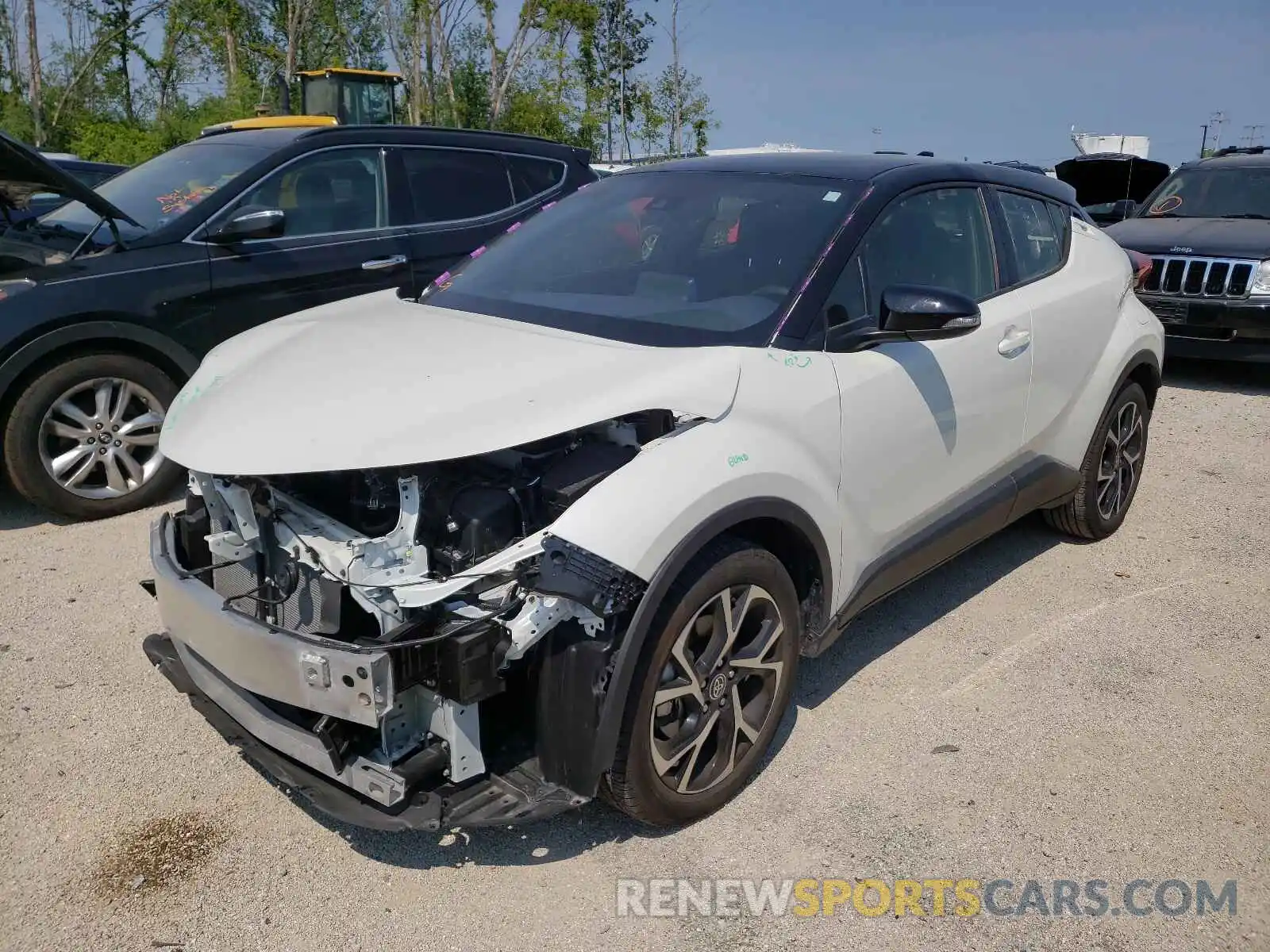 2 Photograph of a damaged car JTNKHMBX2L1069107 TOYOTA C-HR 2020