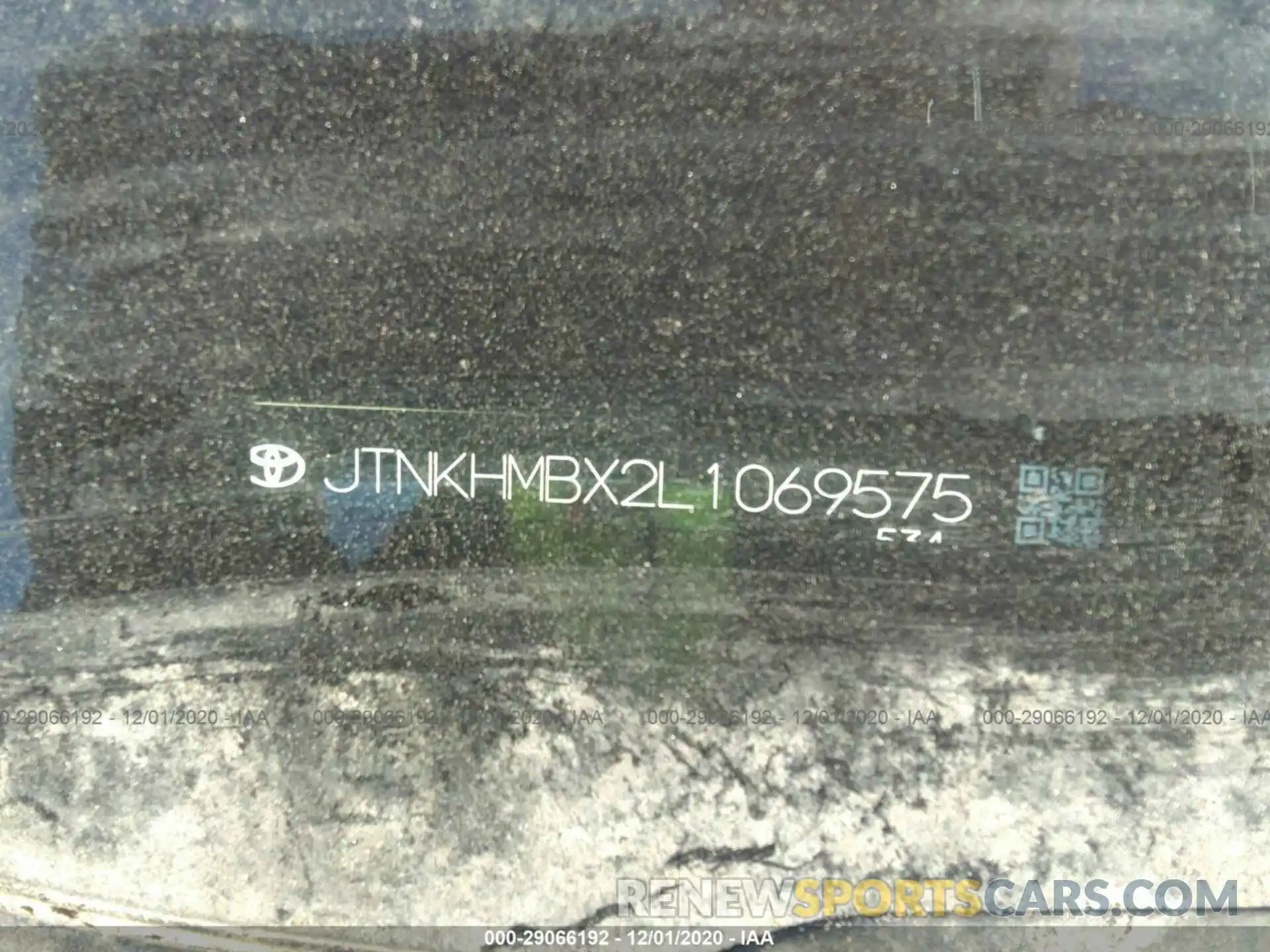 9 Photograph of a damaged car JTNKHMBX2L1069575 TOYOTA C-HR 2020