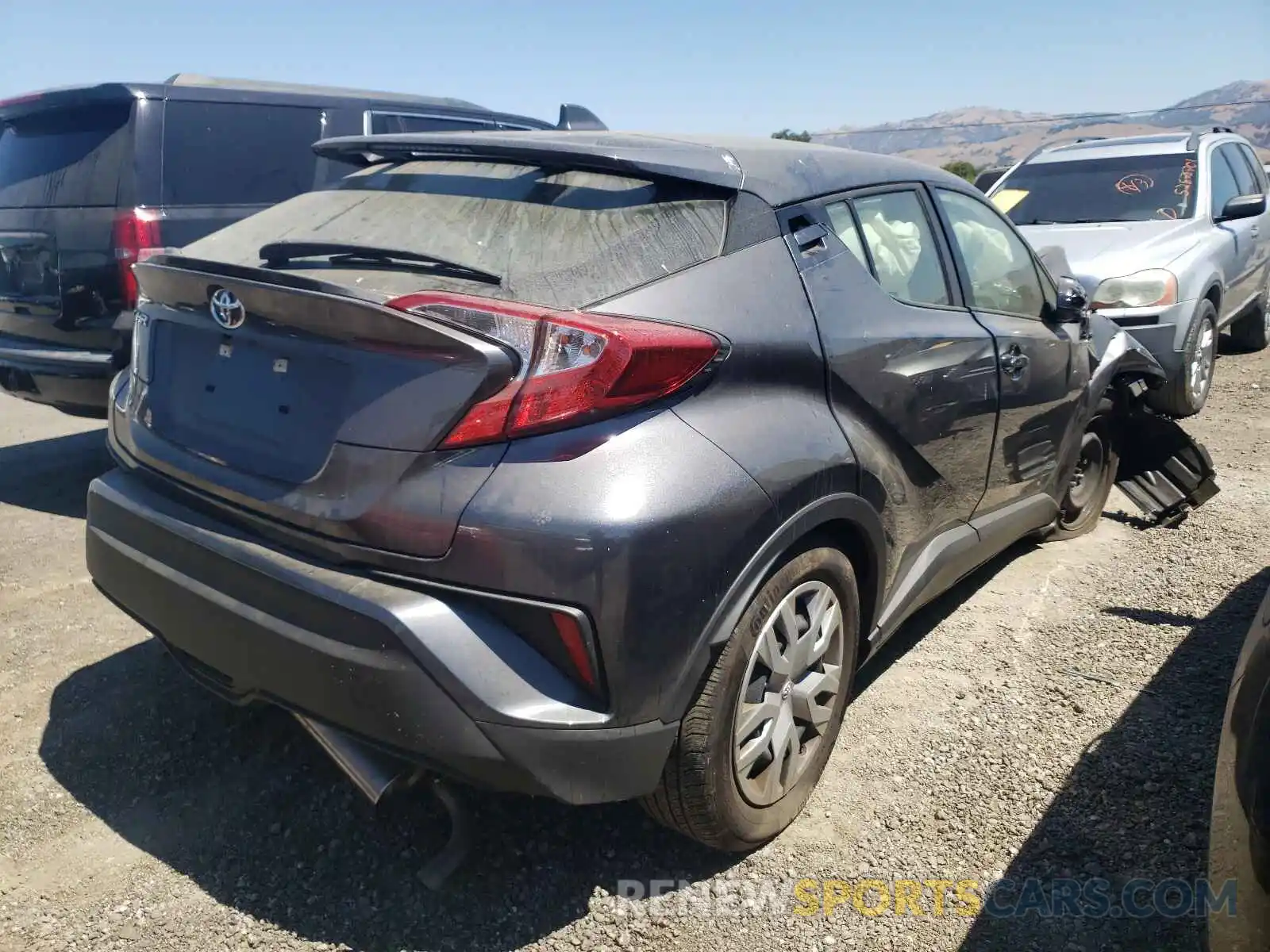 4 Photograph of a damaged car JTNKHMBX2L1069964 TOYOTA C-HR 2020